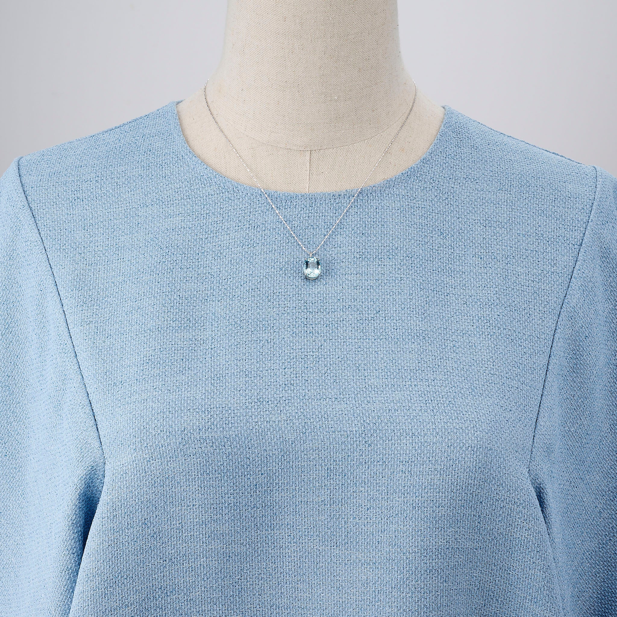 アクアマリン プラチナペンダント(4.0カラット/3月誕生石)《25V03104》