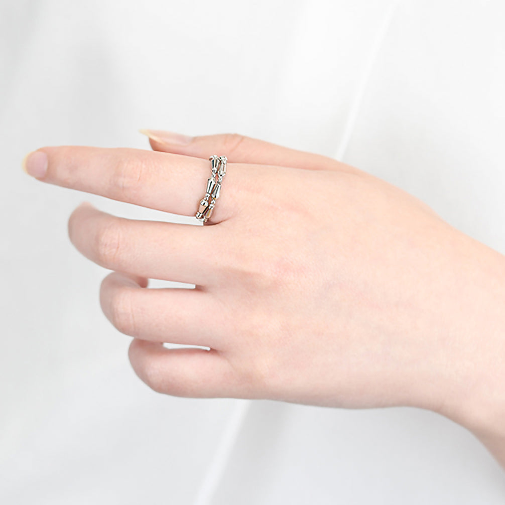 プラチナリング(フリーサイズ)《25V03105》