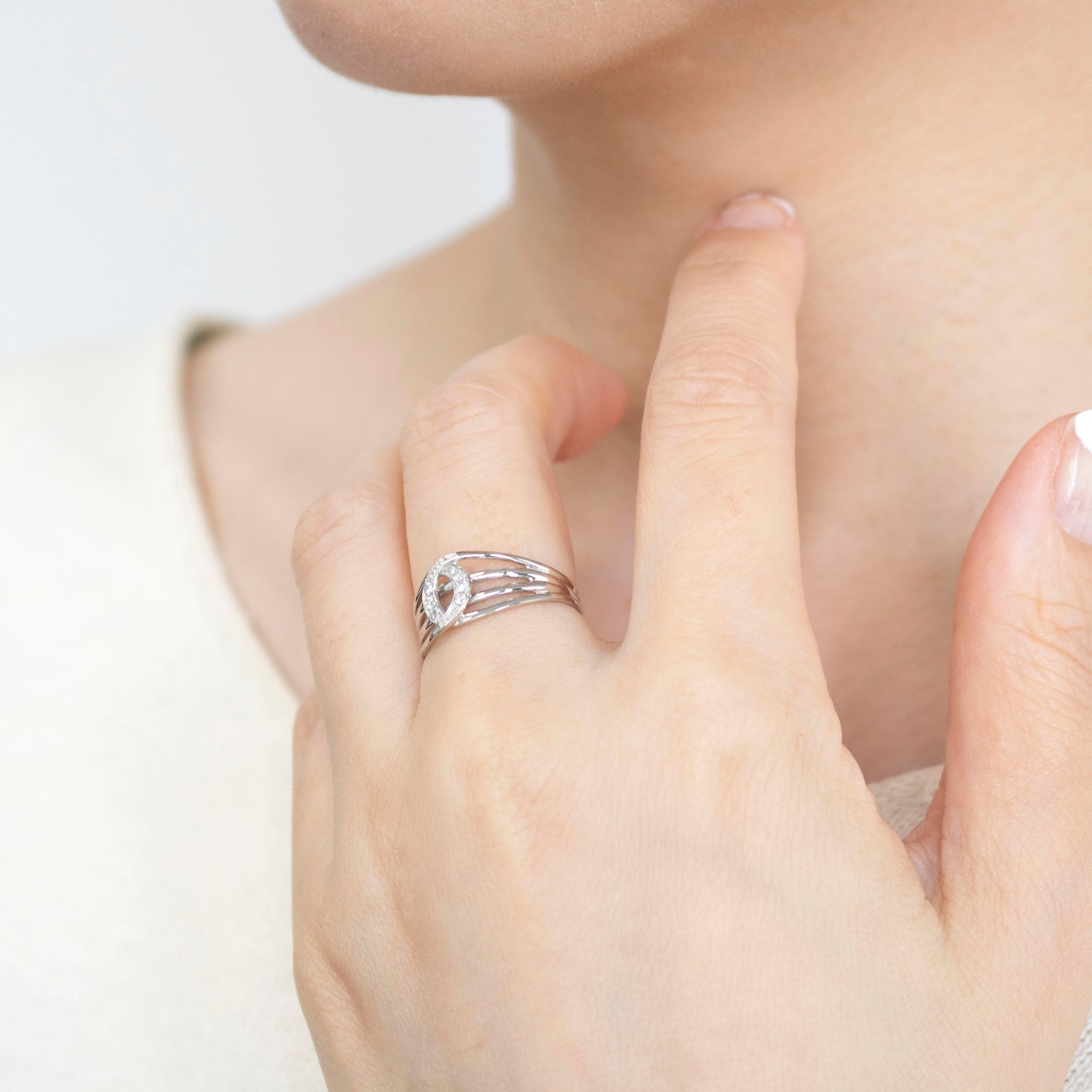 ダイヤモンド プラチナリング(4月誕生石)《25V03106》