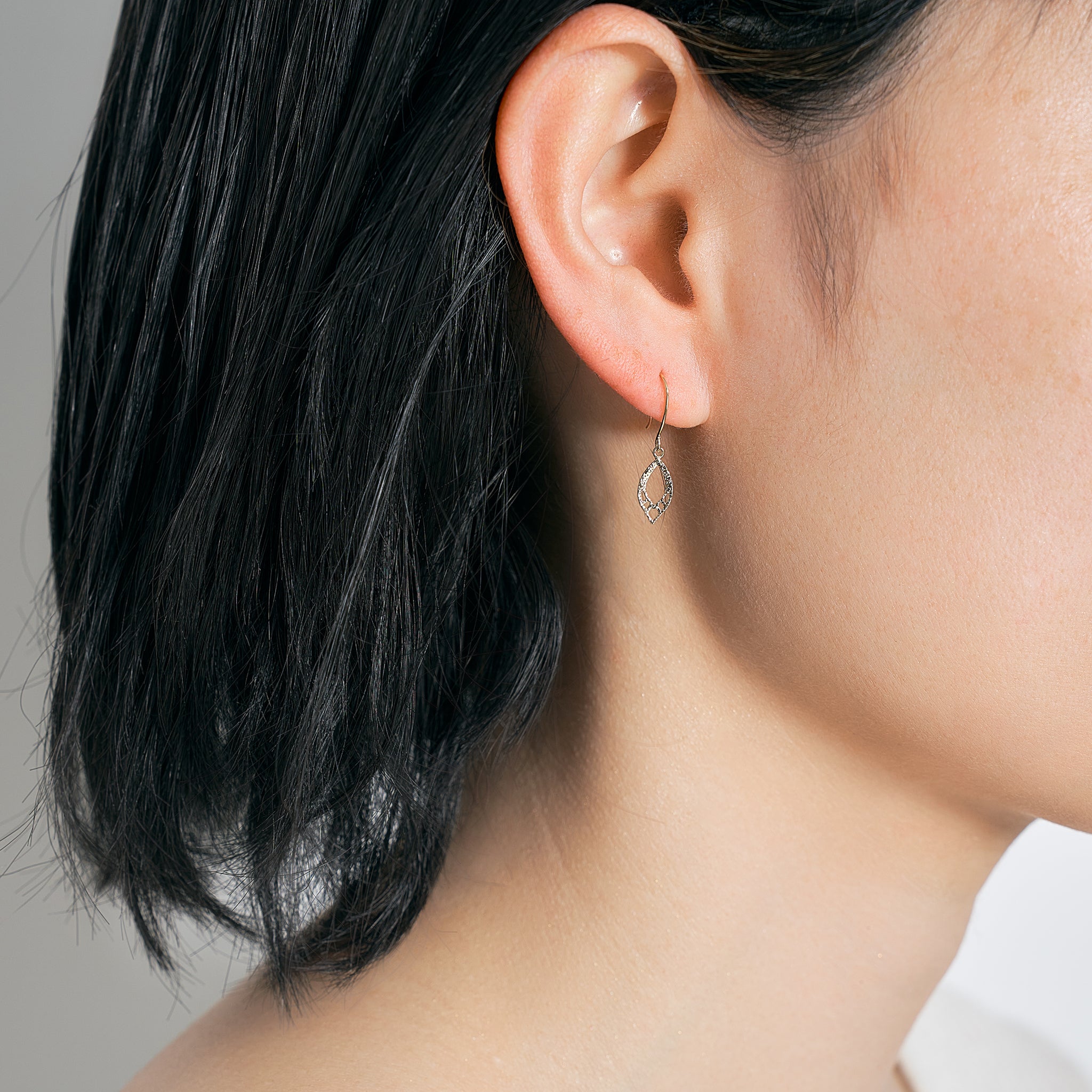 K18ピアス《25V03201》