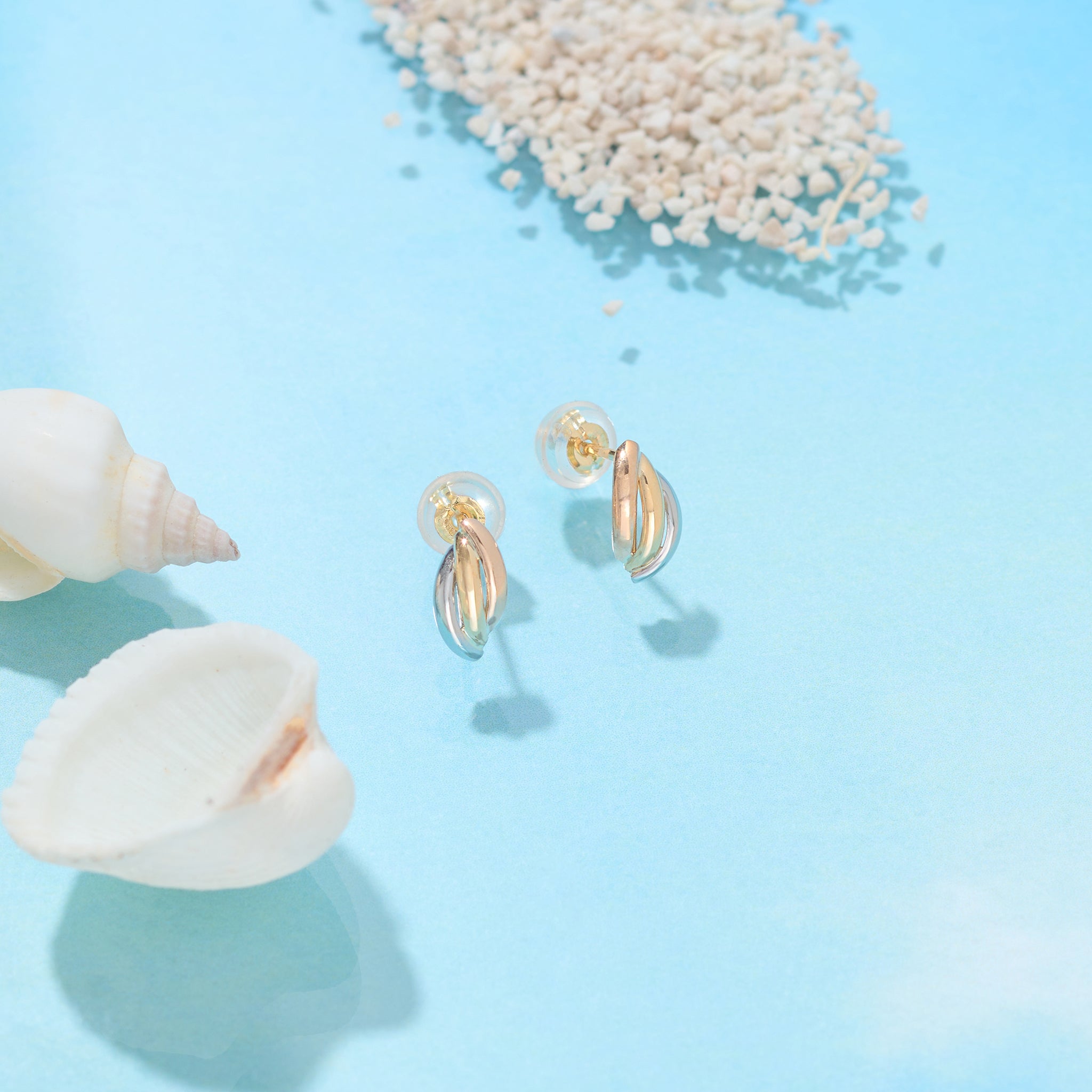 K18 ピアス(スリーカラー)《25V03205》