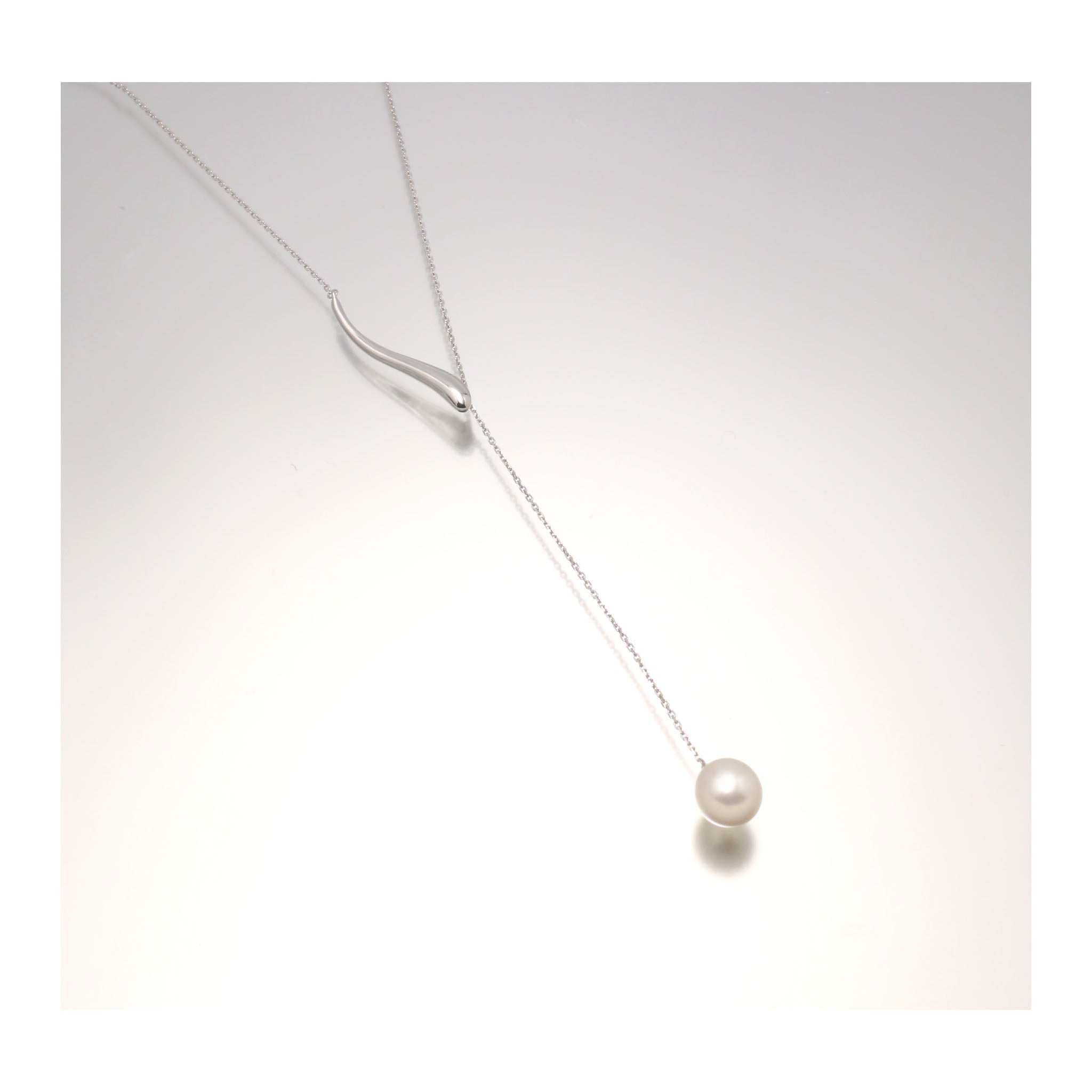 【限定6点】パール シルバーネックレス(白蝶真珠/8mm/6月誕生石)《25V03307》