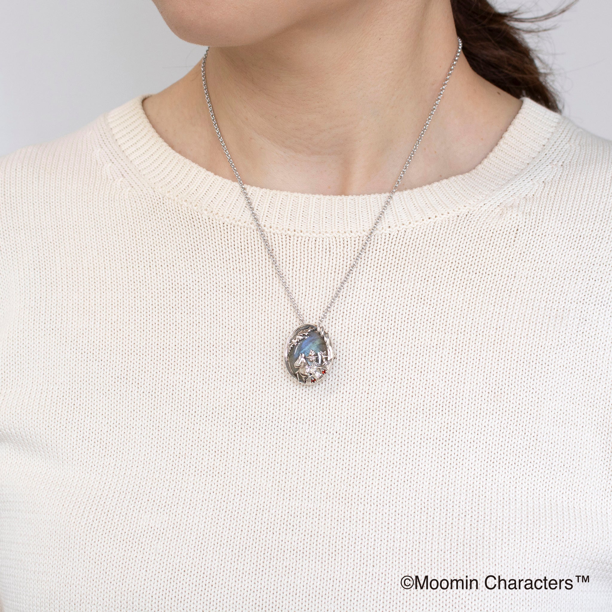 ラブラドライト/ガーネット シルバーブローチ兼ペンダントトップ(MOOMIN(ムーミン))《25V03602》
