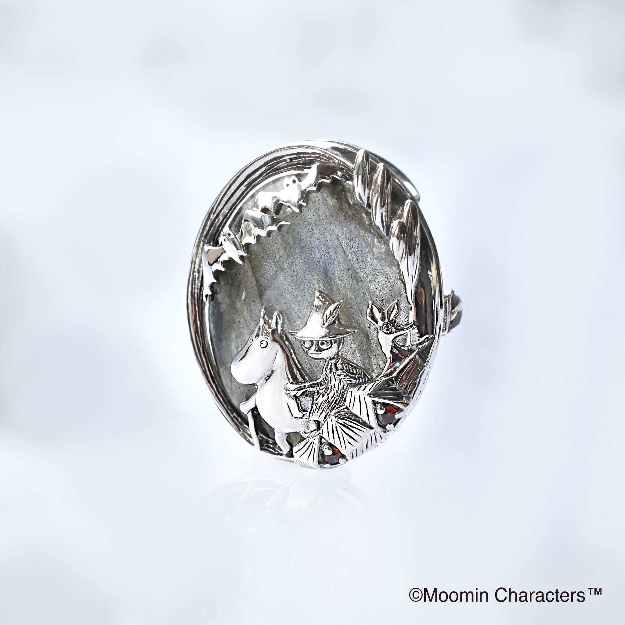 ラブラドライト/ガーネット シルバーブローチ兼ペンダントトップ(MOOMIN(ムーミン))《25V03602》