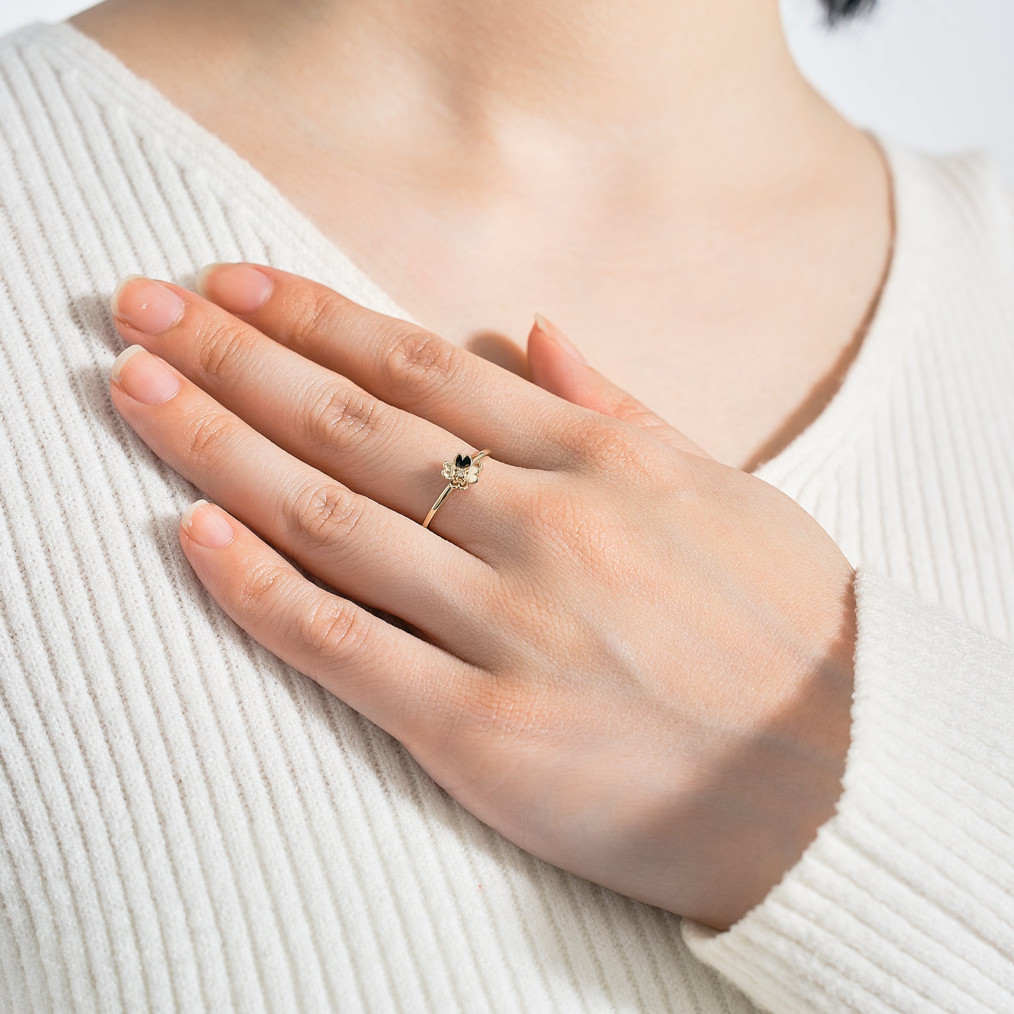 ダイヤモンド K10リング(クローバーモチーフ/4月誕生石)《25V03707》