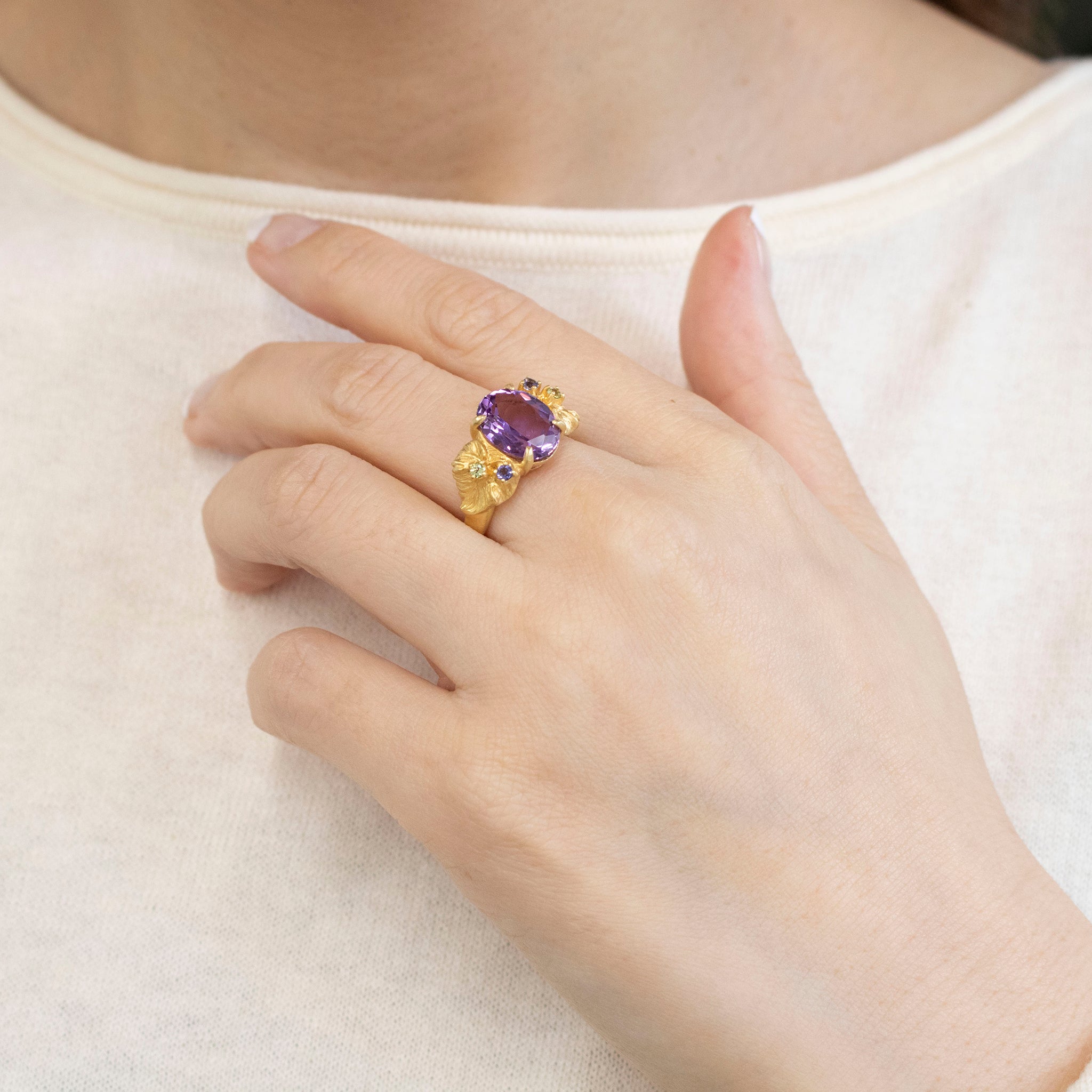 アメシスト/ペリドット シルバーリング(ブドウモチーフ)《25V03801》