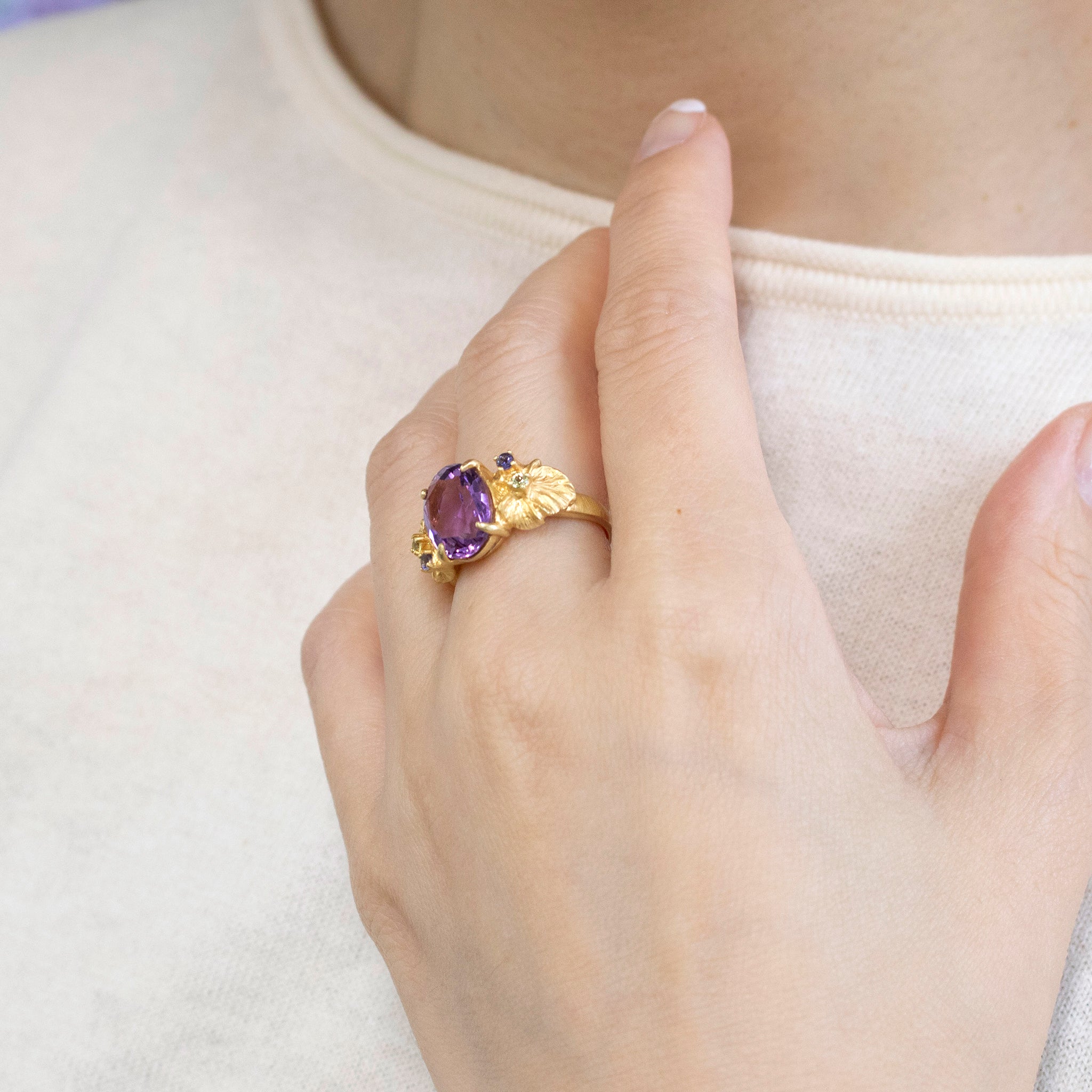 アメシスト/ペリドット シルバーリング(ブドウモチーフ)《25V03801》