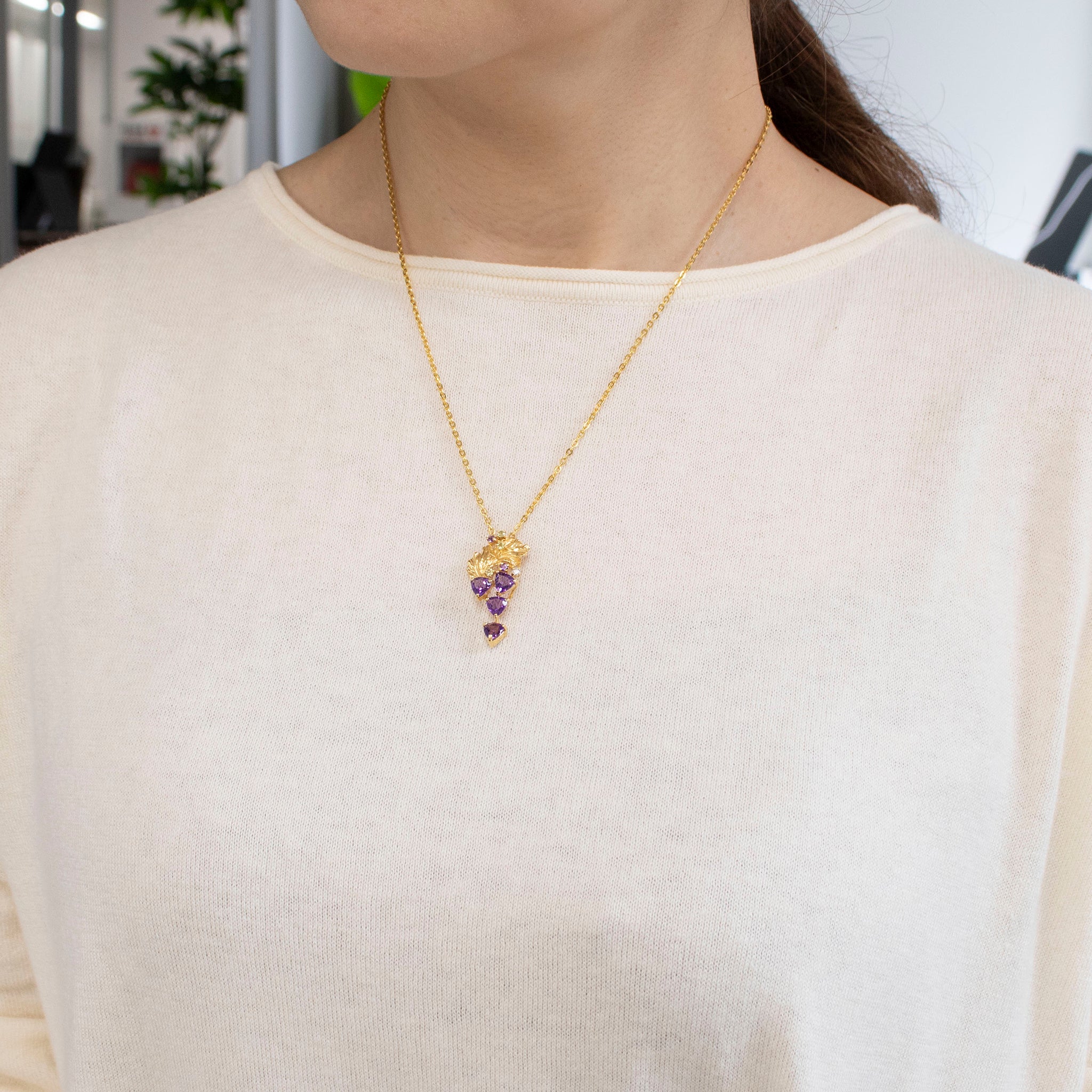 アメシスト/ペリドット シルバーネックレス(ブドウモチーフ)《25V03802》