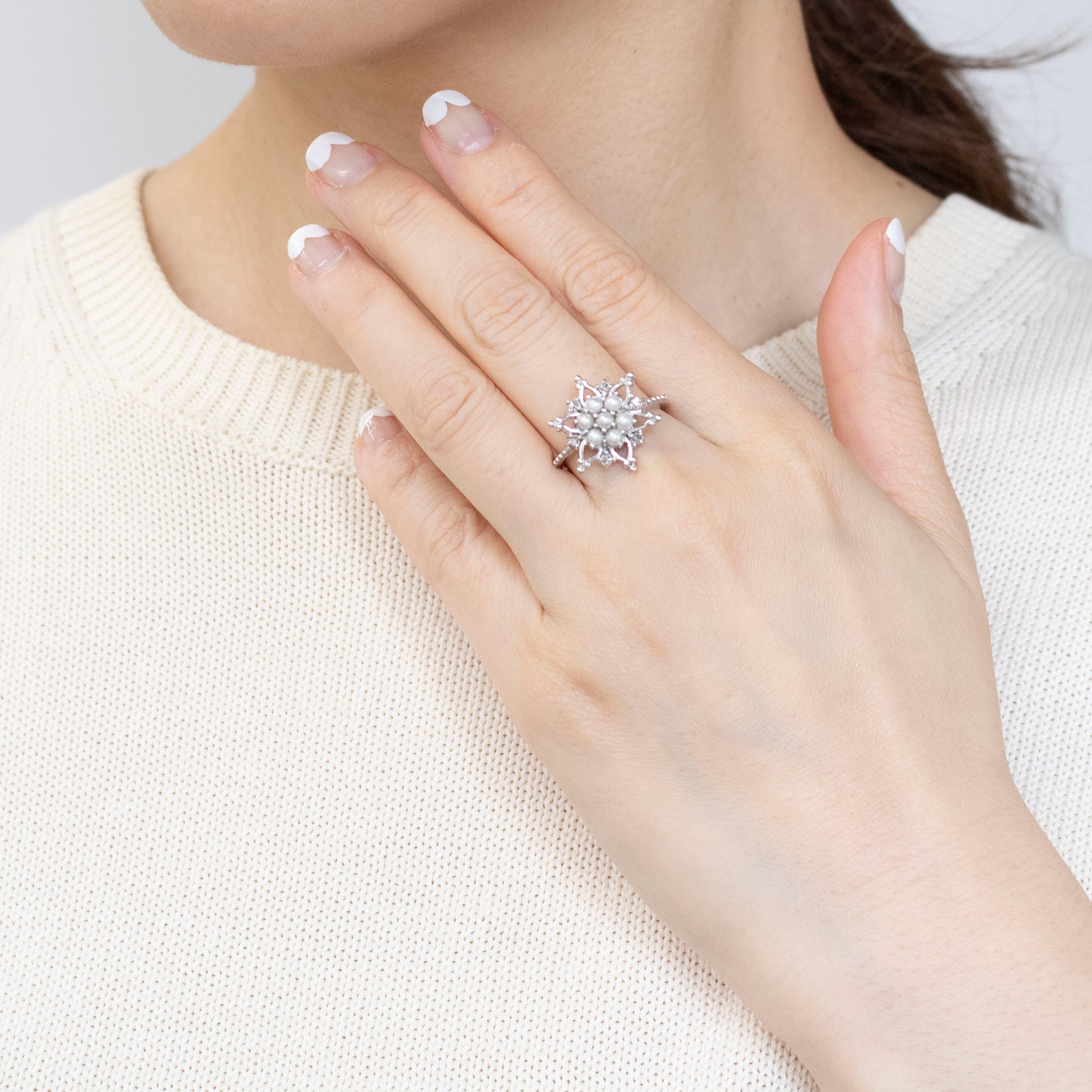 パール シルバーリング(淡水真珠/雪の結晶モチーフ/6月誕生石)《25V03813》