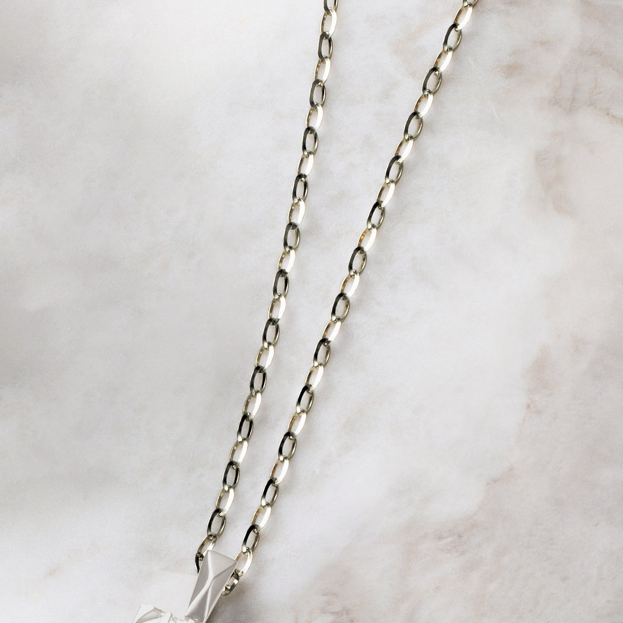 プラチナネックレス(アズキチェーン/幅1.9mm/50cm)《25V03907》