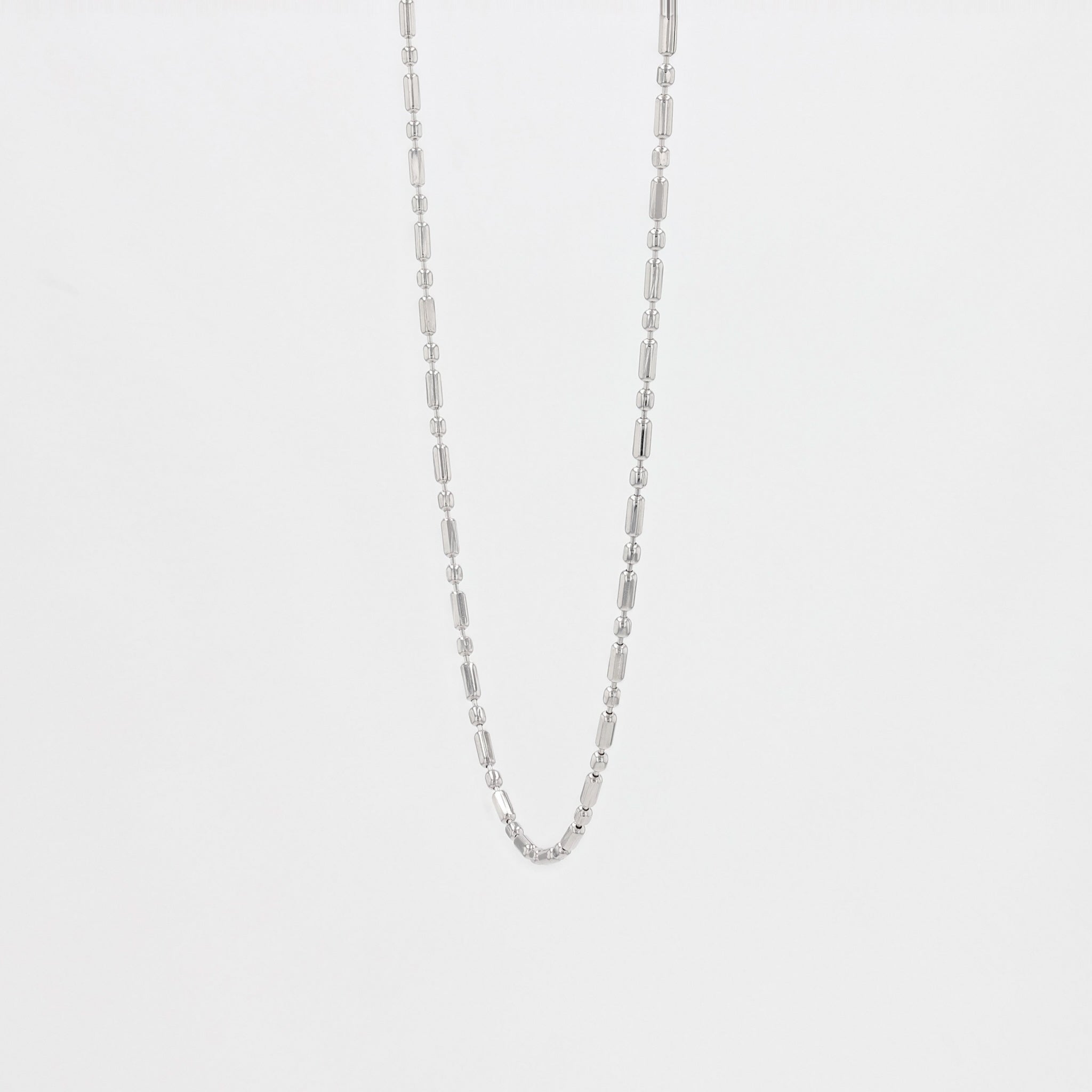 プラチナチェーンネックレス(ショート＆ロング/幅0.8mm/45cm/フリーアジャスター/「楽わ」付き)《25V04007》