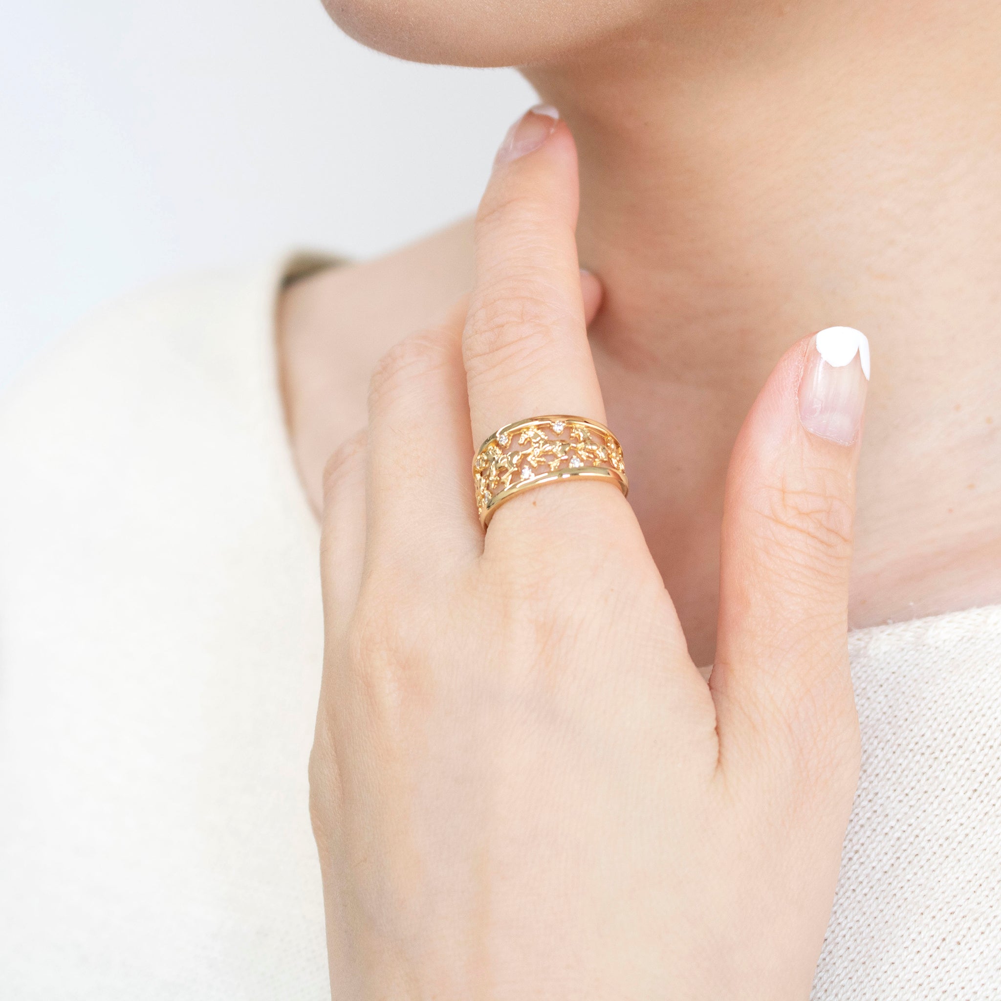 ダイヤモンド K18リング(馬モチーフ/馬九行久/うまくいく)《25V04201》