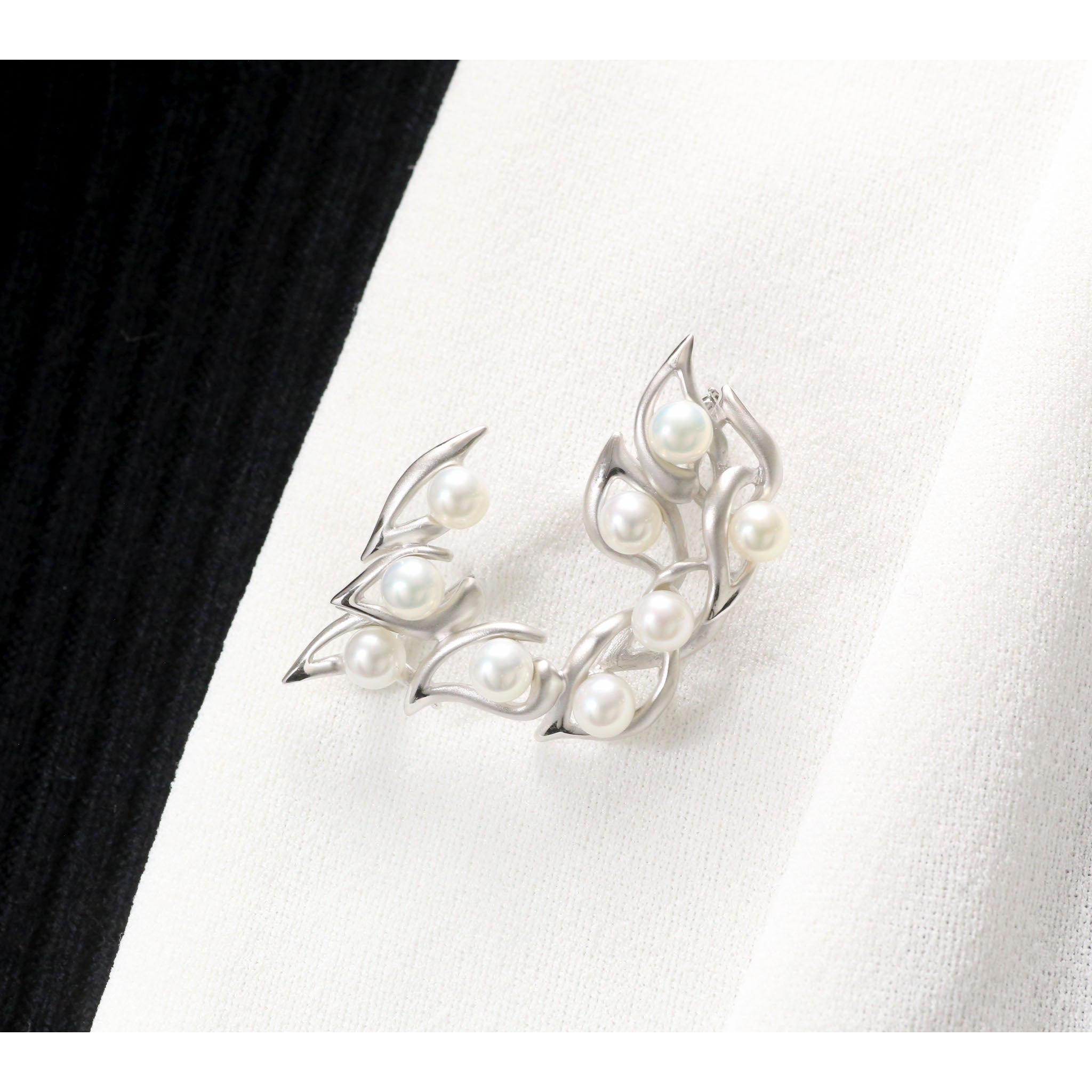 パール シルバーブローチ(淡水真珠/6月誕生石)《26A00201》