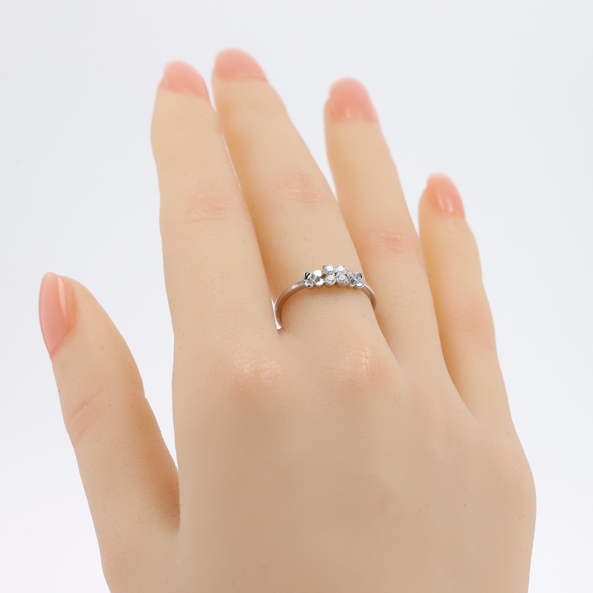 ダイヤモンド プラチナリング(クローバーモチーフ/4月誕生石)《26A00301》