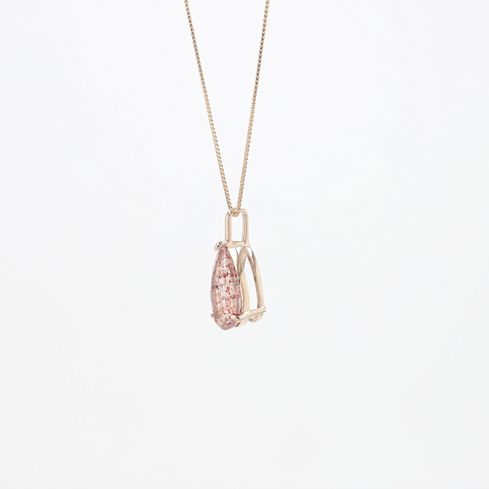 【限定1点】ストロベリークォーツ/ダイヤモンド K18ネックレス(2.30カラット/ペアシェイプ/鑑別書付)《26A00602》