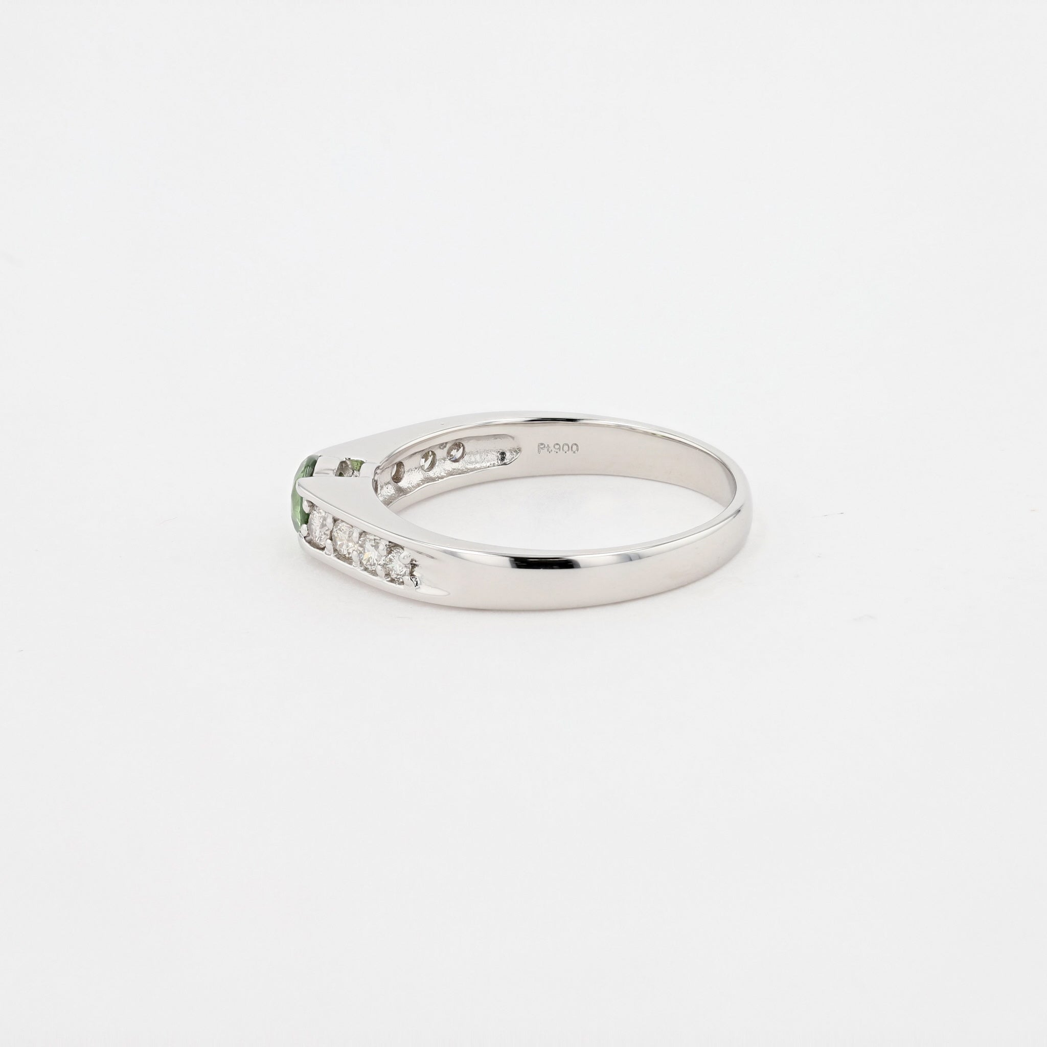 デマントイドガーネット/ダイヤモンド プラチナリング(1月誕生石/鑑別書付)《26A00703》