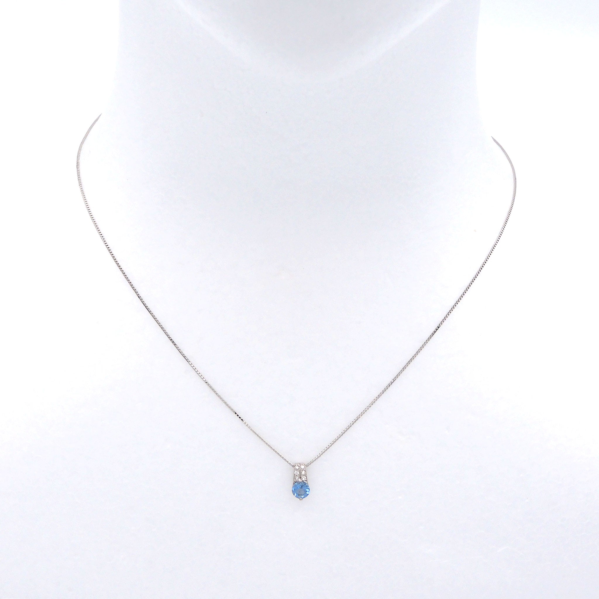 アクアマリン/ダイヤモンド プラチナネックレス(サンタマリアカラー/3月誕生石/鑑別書付)《26A00705》