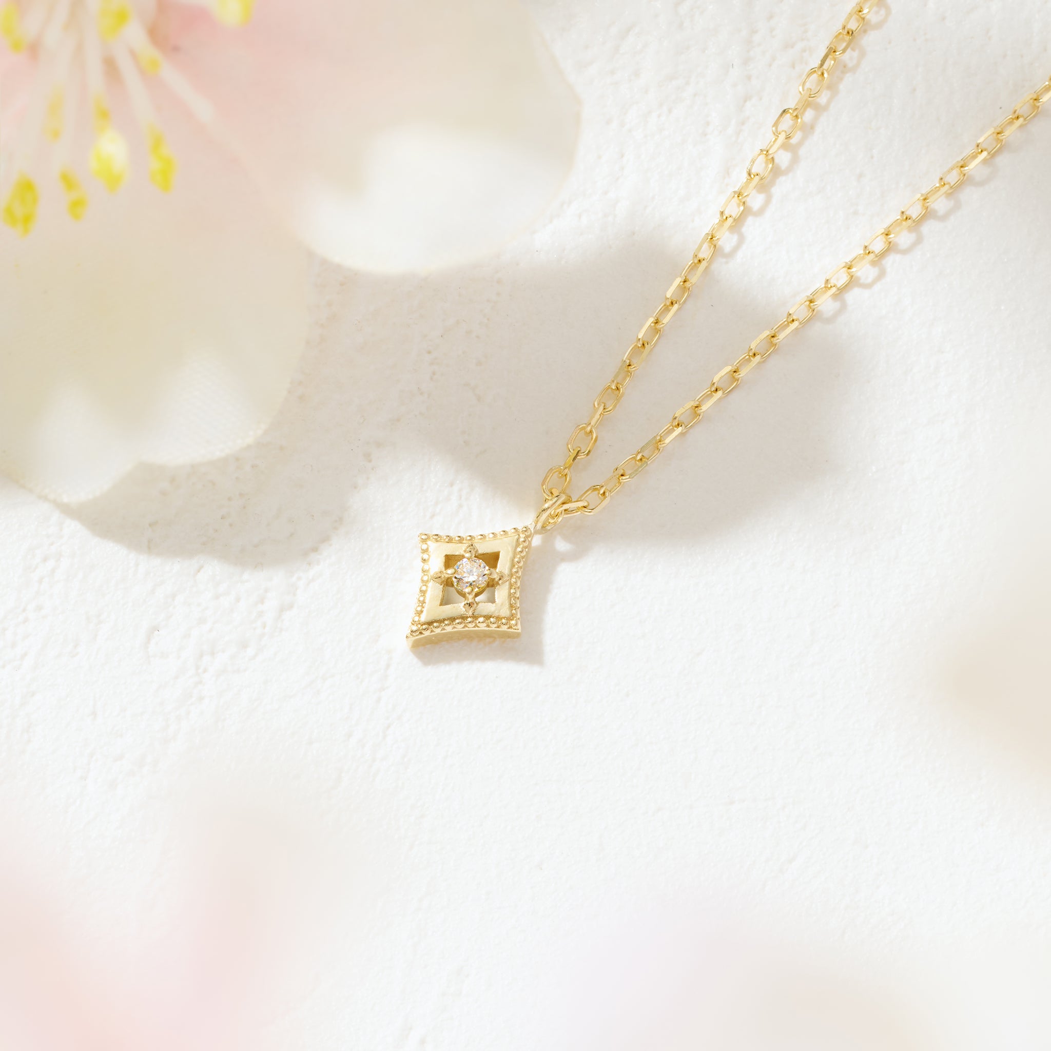 ダイヤモンド K10ネックレス(4月誕生石)《26A01301》