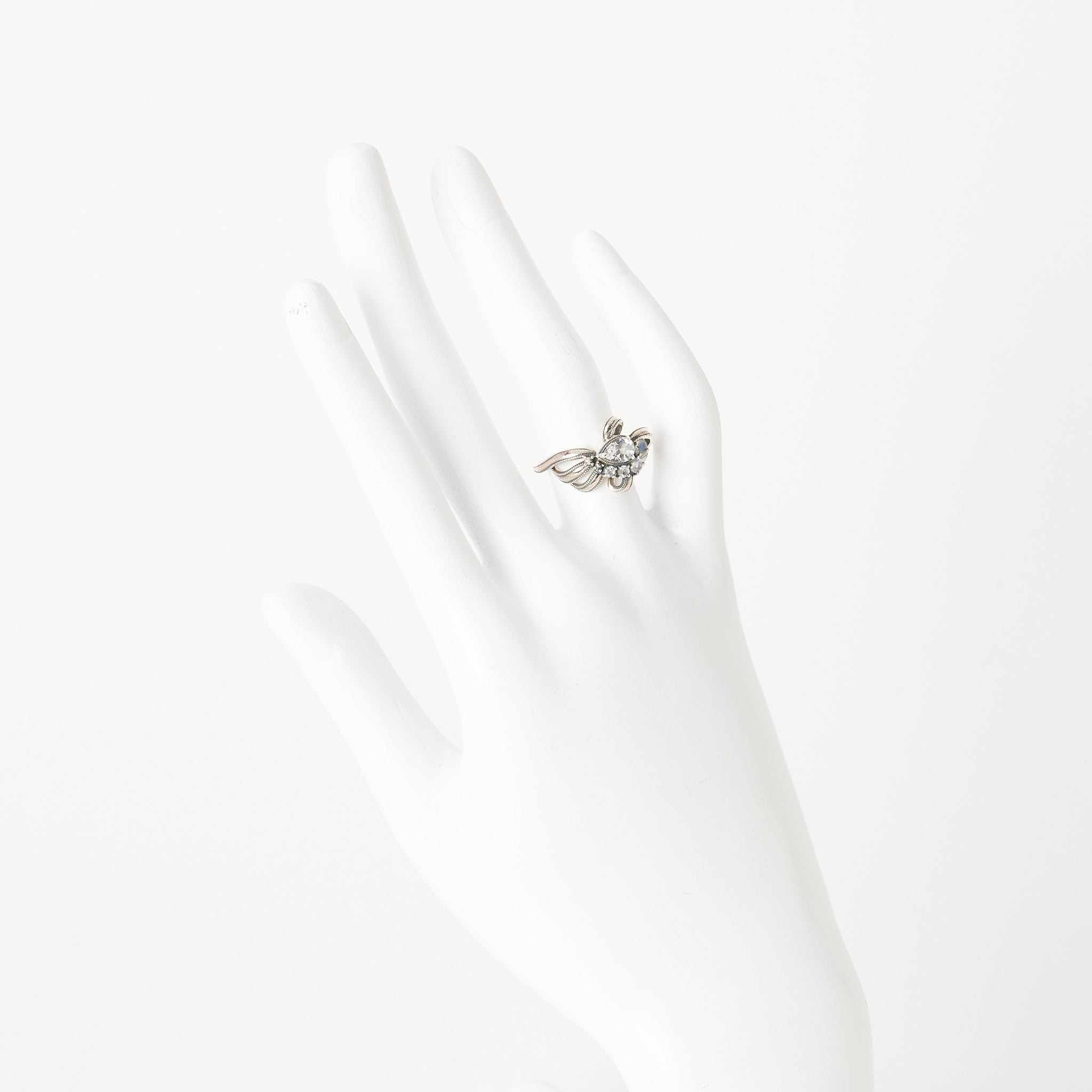 ホワイトトパーズ/ラブラドライト シルバーリング(リボンモチーフ)《26A01407》