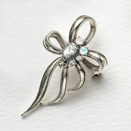 ホワイトトパーズ/ラブラドライト シルバーブローチ兼ペンダントトップ(リボンモチーフ)《26A01408》