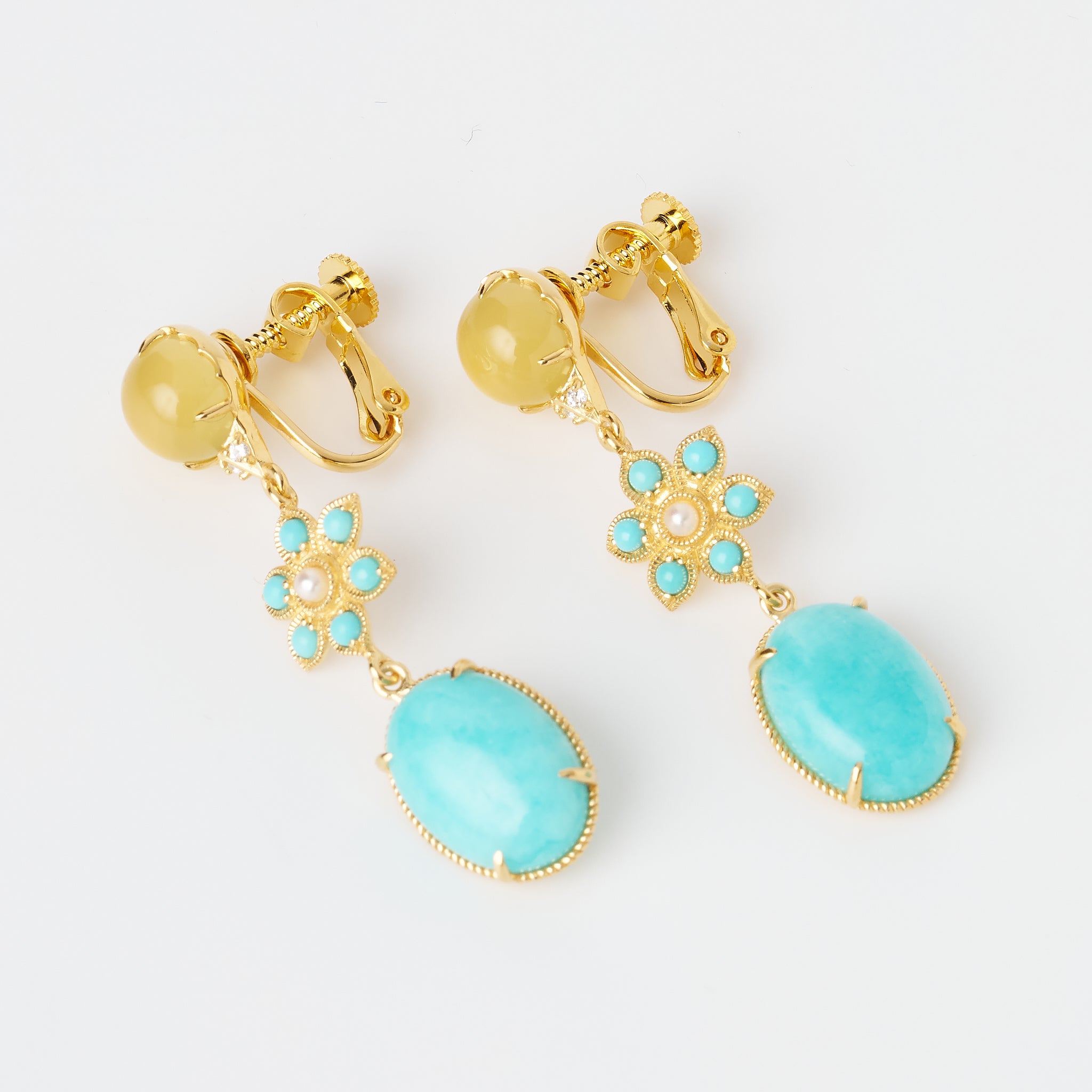 アマゾナイト/イエローカルセドニー シルバーイヤリング(フラワーモチーフ)《26A01411》