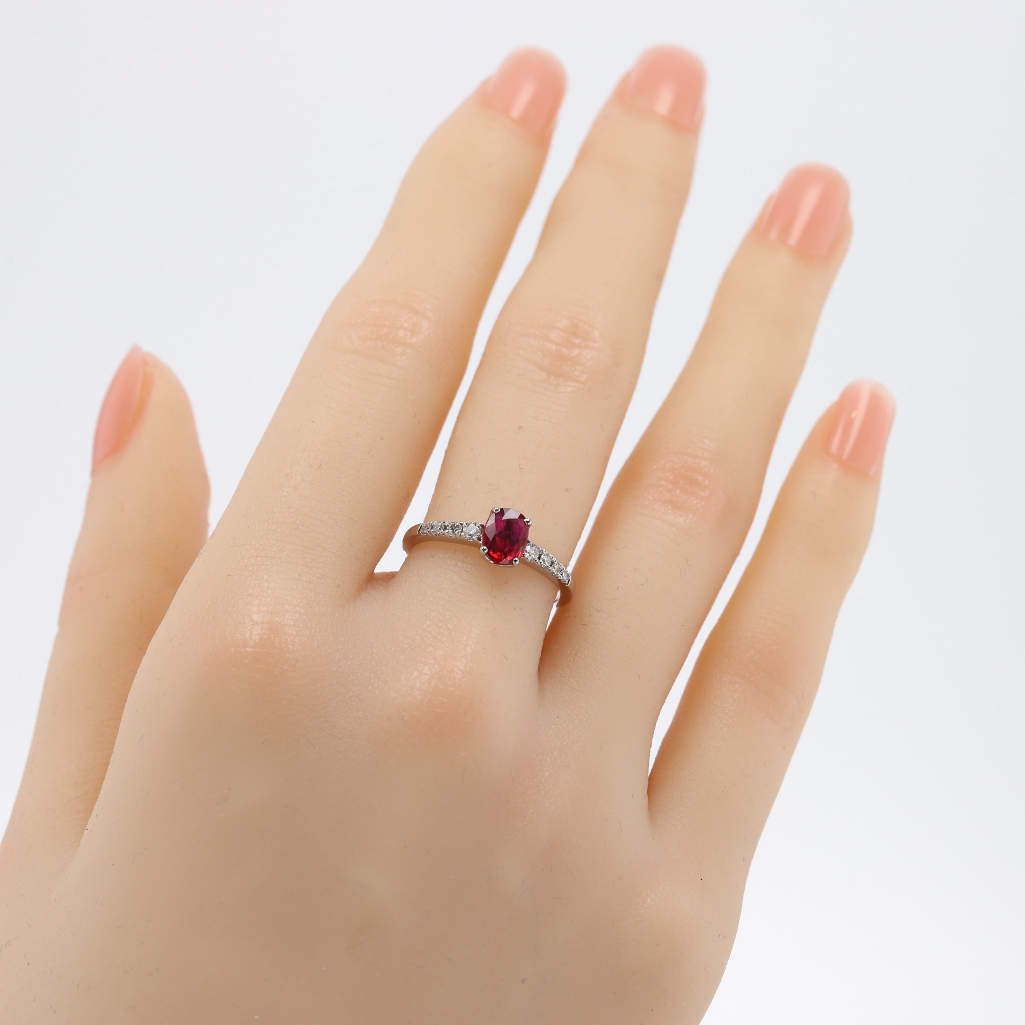 ルビー/ダイヤモンド プラチナリング(7月誕生石)《26A01801》