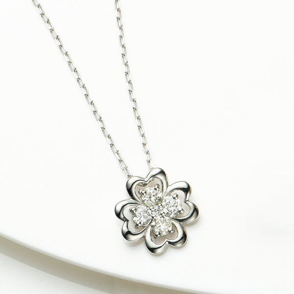 ダイヤモンド プラチナネックレス(クローバーモチーフ/4月誕生石