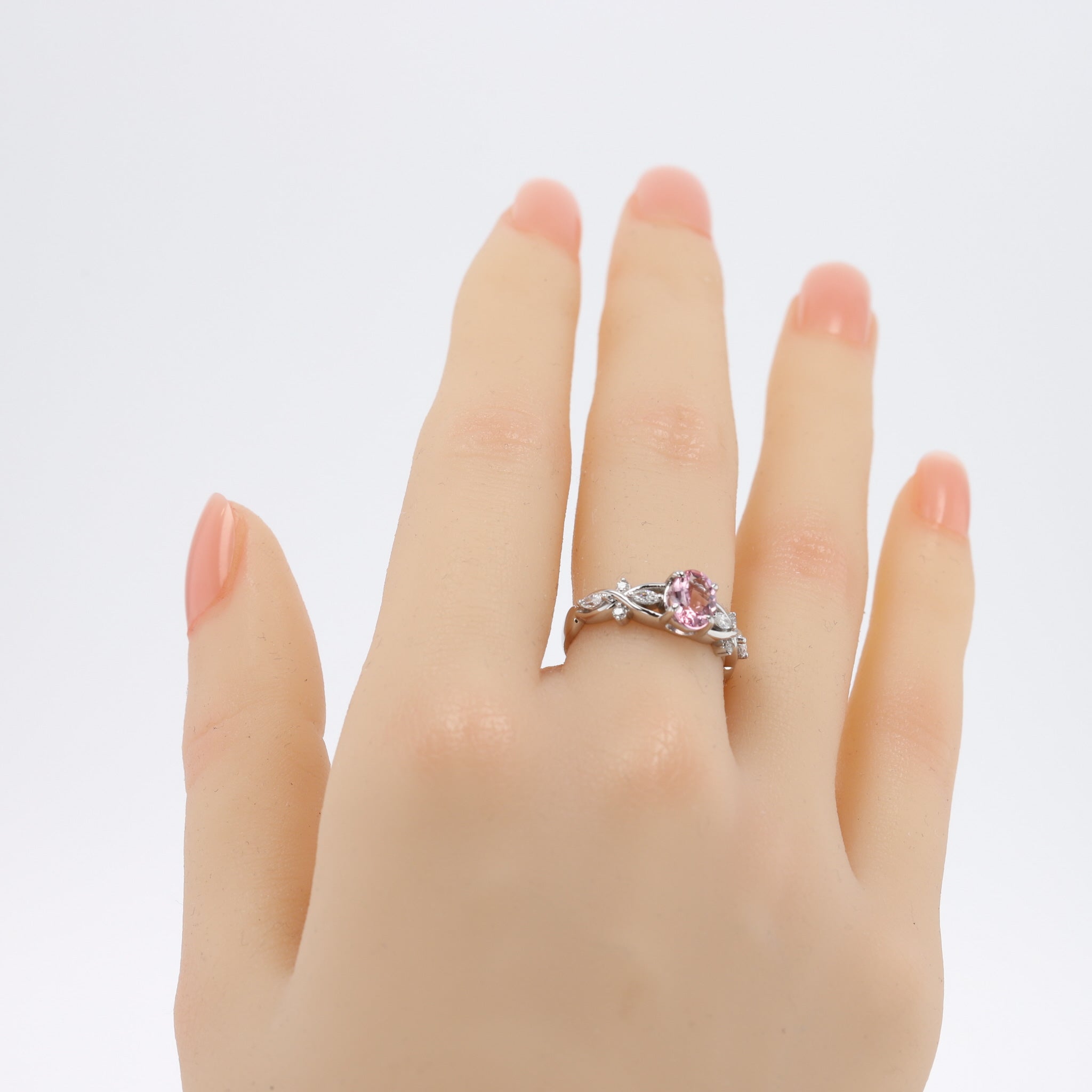 【限定1点】モルガナイト/ダイヤモンド プラチナリング(4月誕生石)《26A02005》