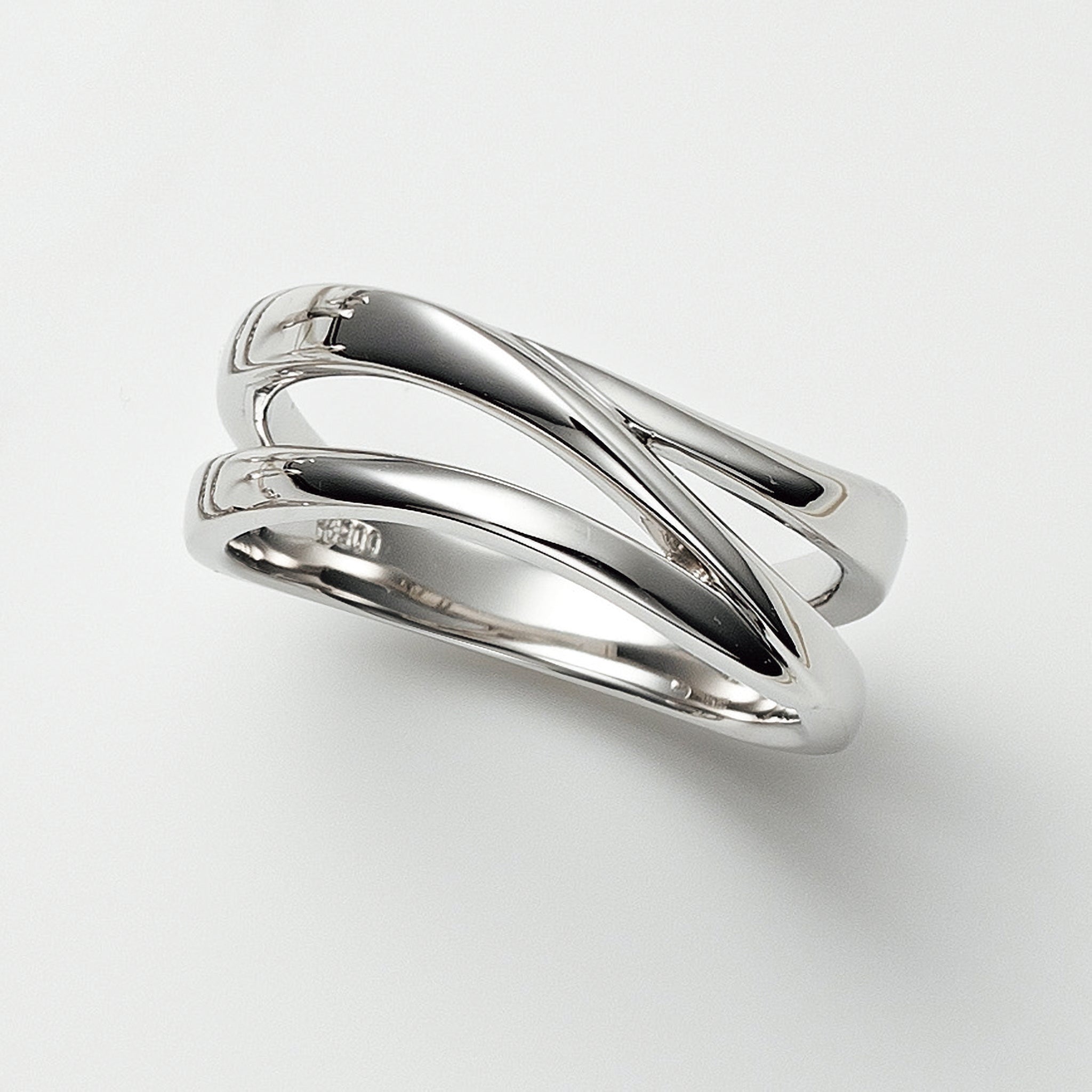 プラチナリング《26A02510》 | 京セラジュエリー オンラインストア