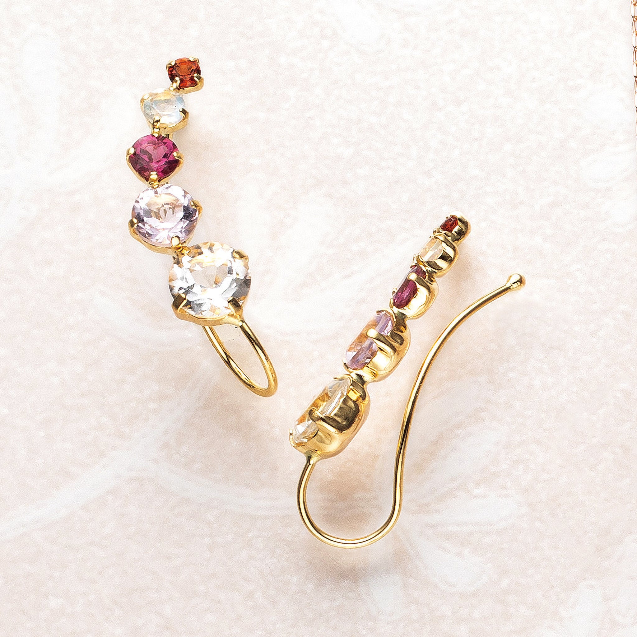 マルチカラー K10イヤリング《26A03304》