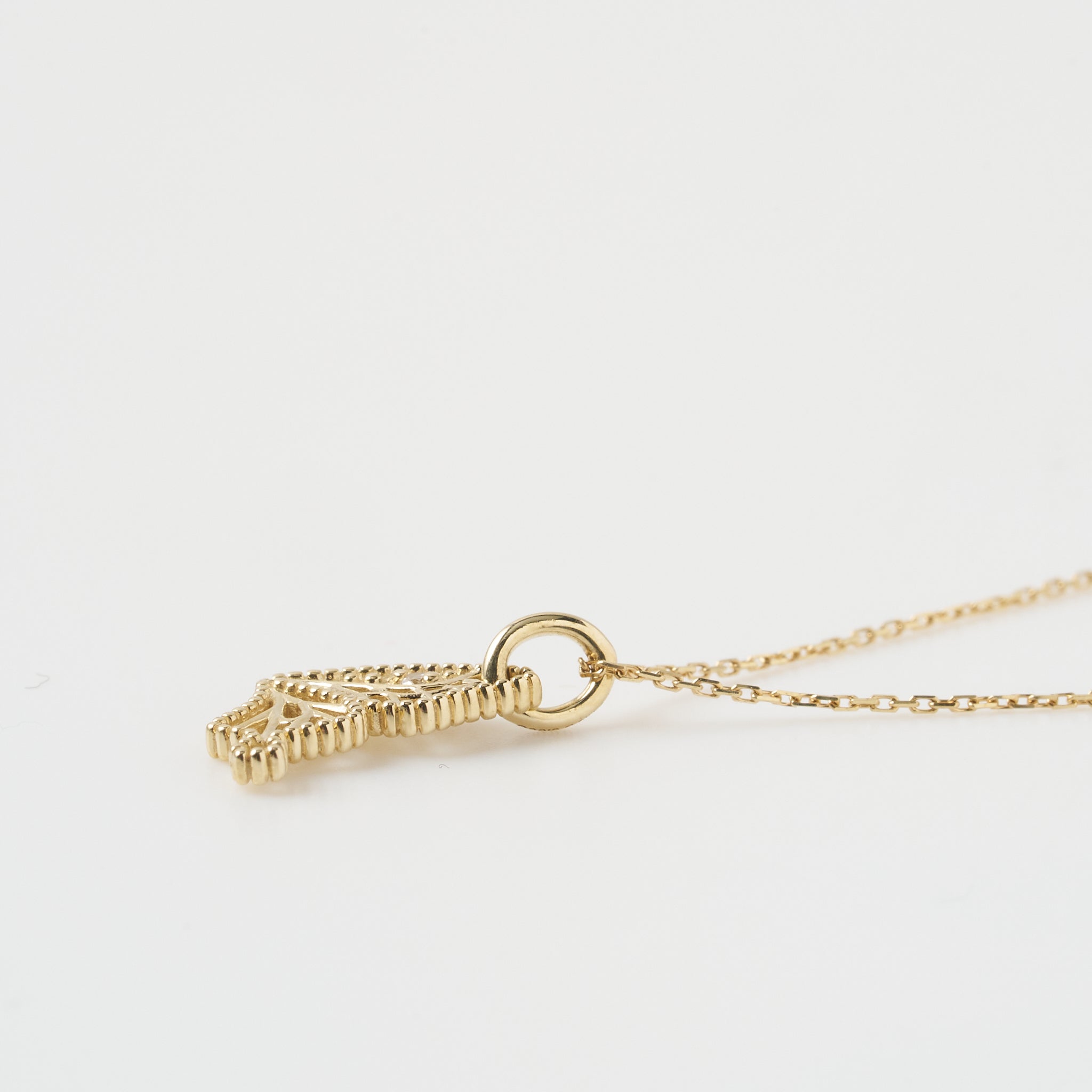 ダイヤモンド K10ネックレス(蝶モチーフ/4月誕生石)《26A03507》