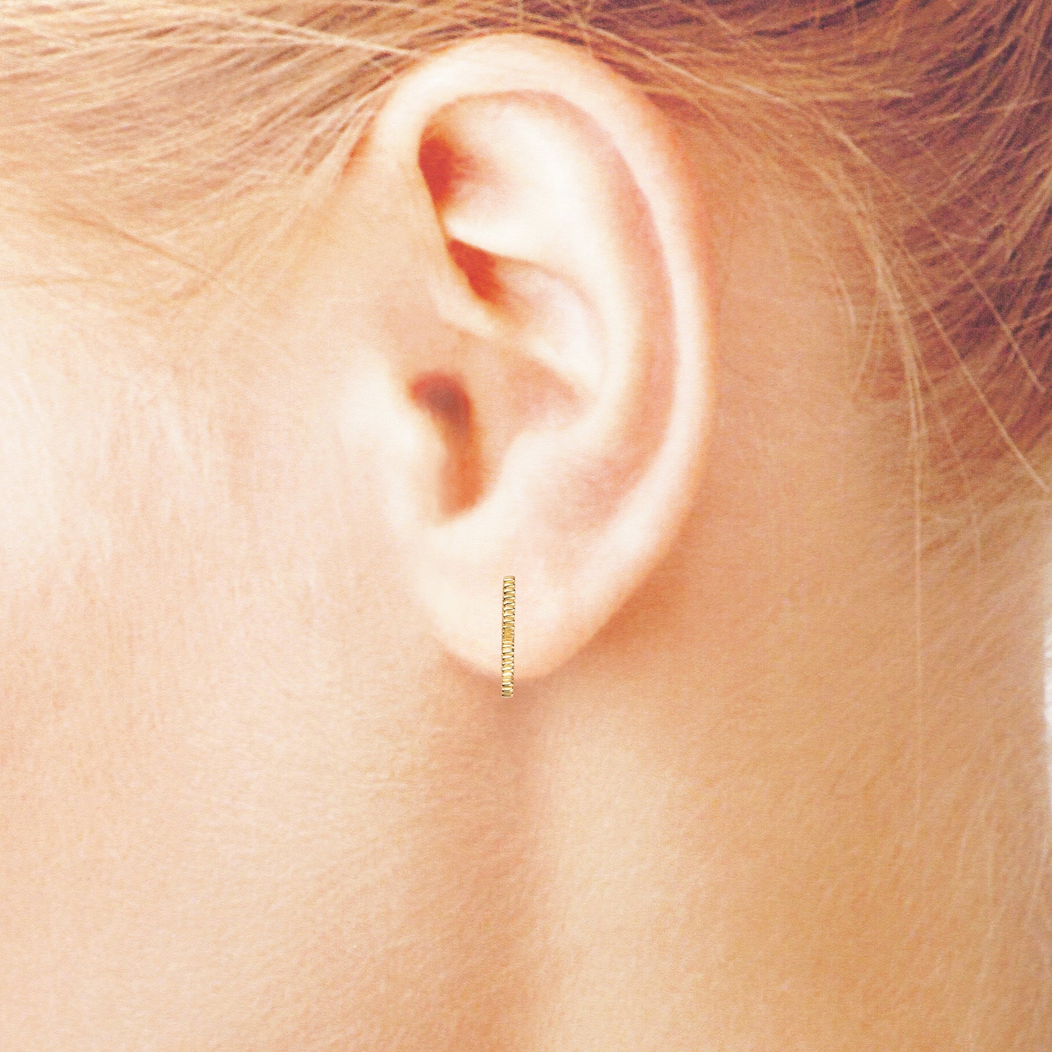 K10ピアス(蝶モチーフ)《26A03508》