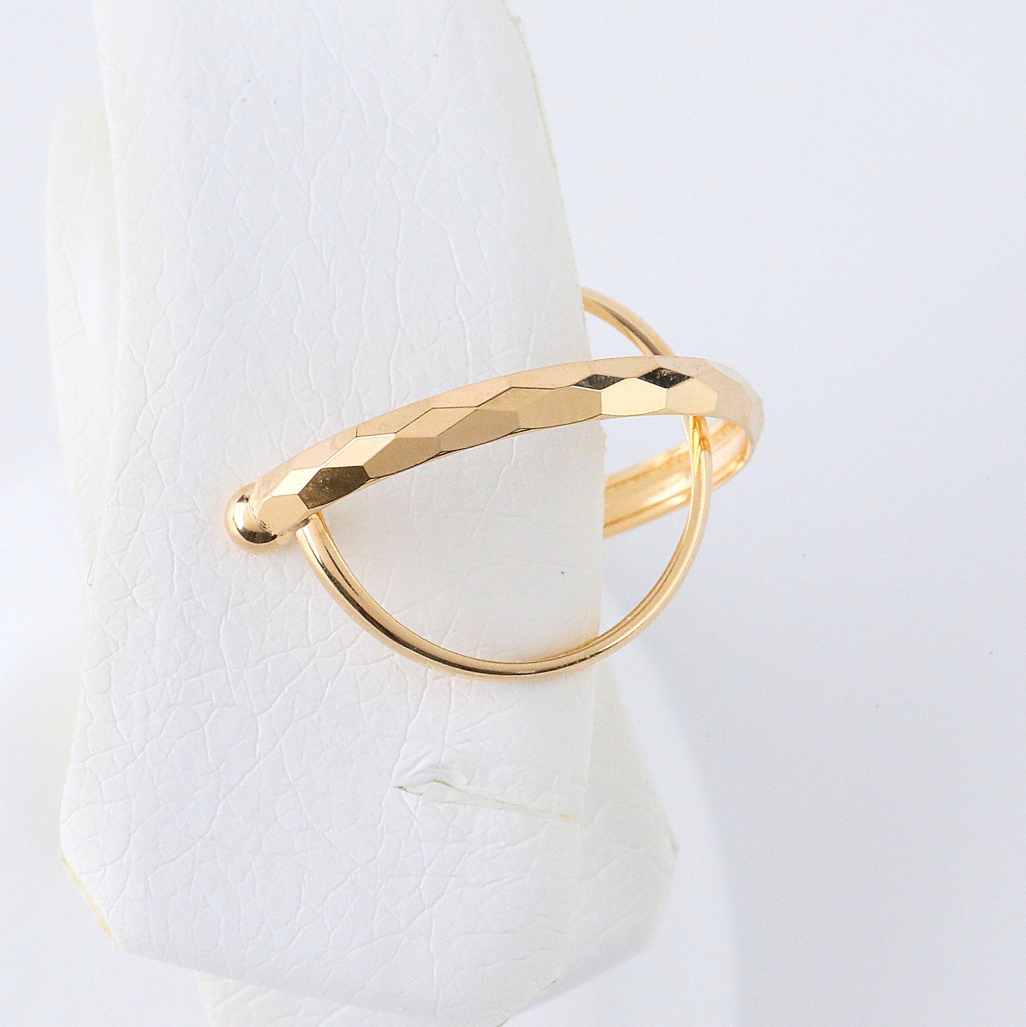 K10イヤーカフ(片側)《26A03610》