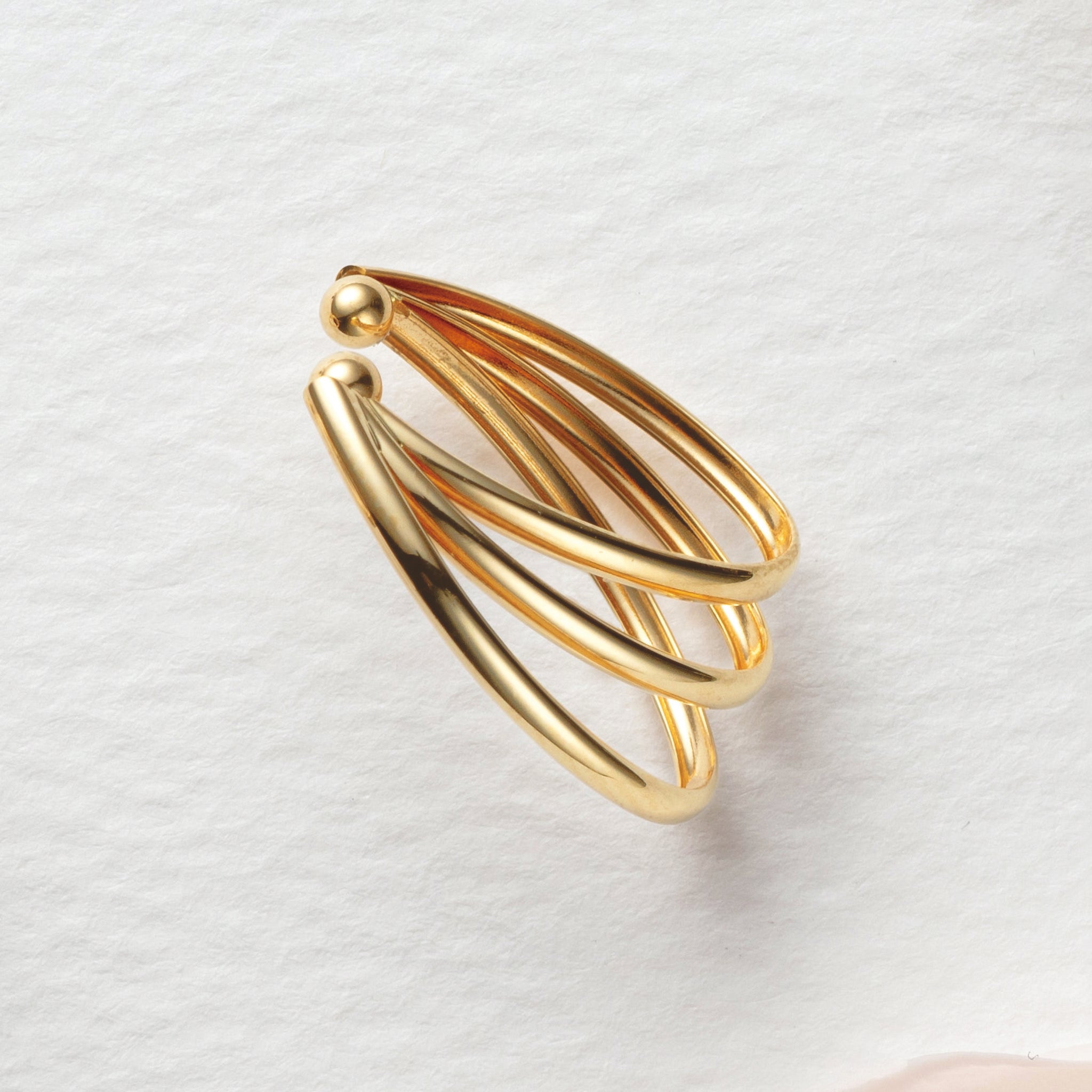 K10イヤーカフ（片側）《26A03611》