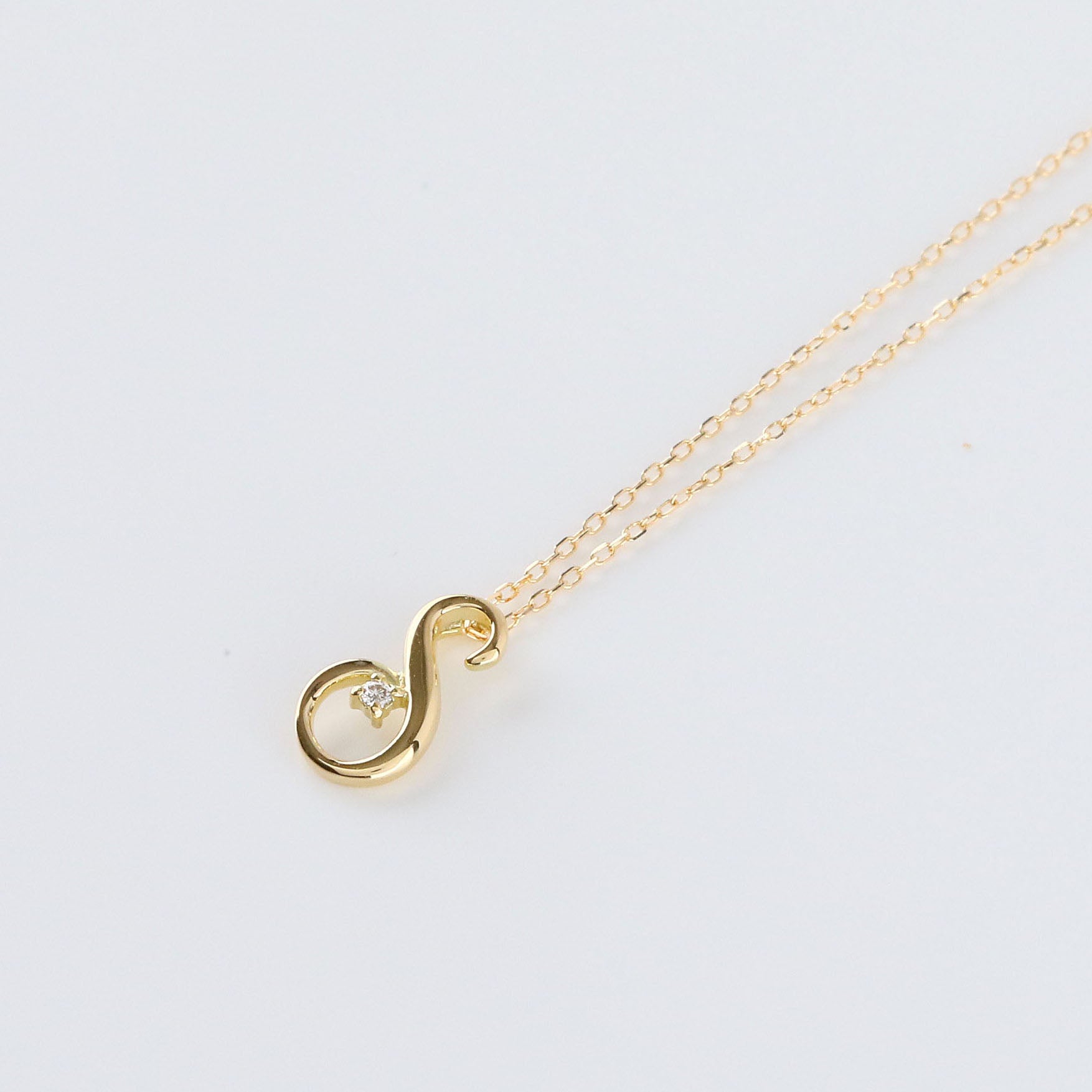 ダイヤモンド K10ネックレス(イニシャル/S/4月誕生石)《26A03708ｰS》