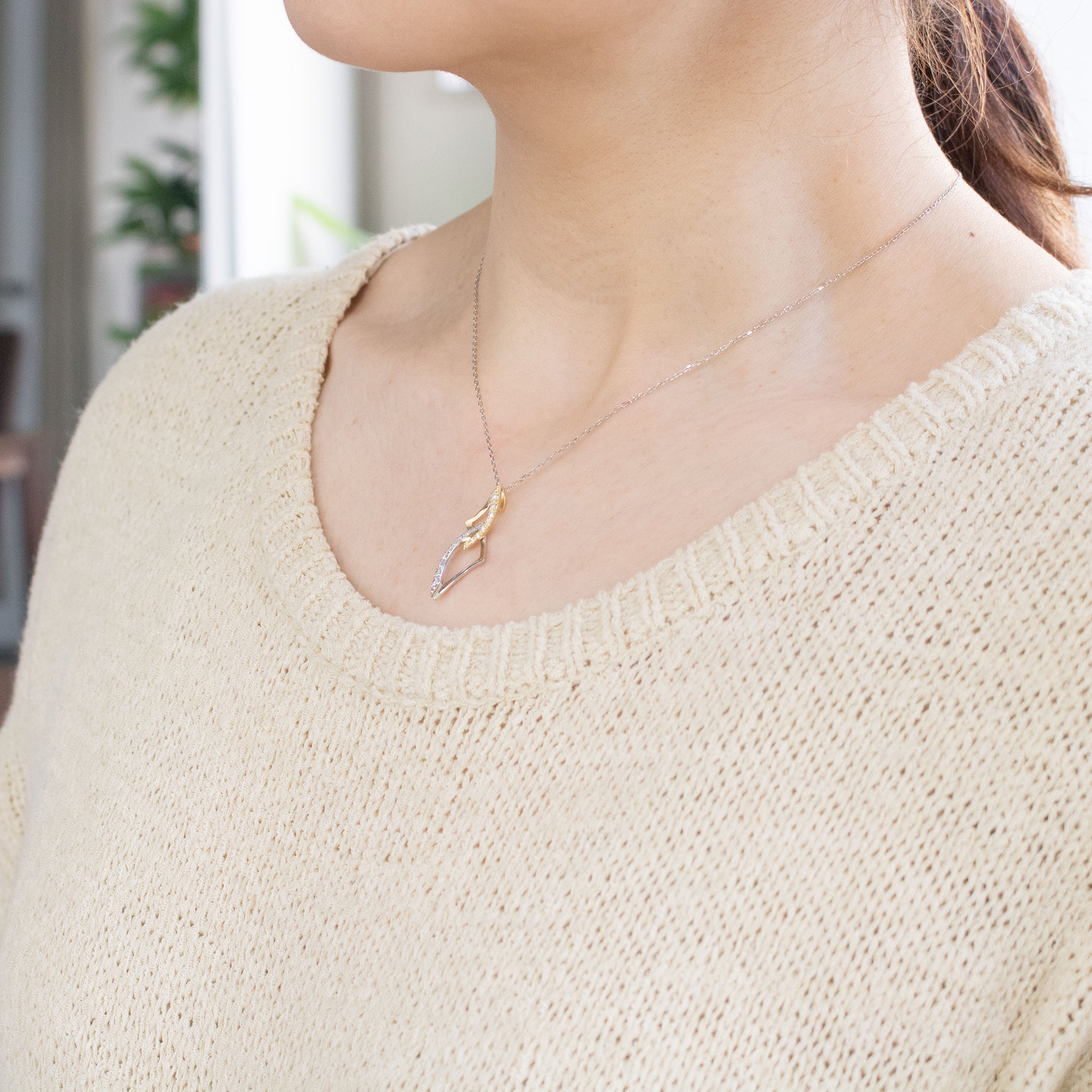 ダイヤモンド プラチナ/K18ネックレス(コンビカラー/4月誕生石)《26A03803》