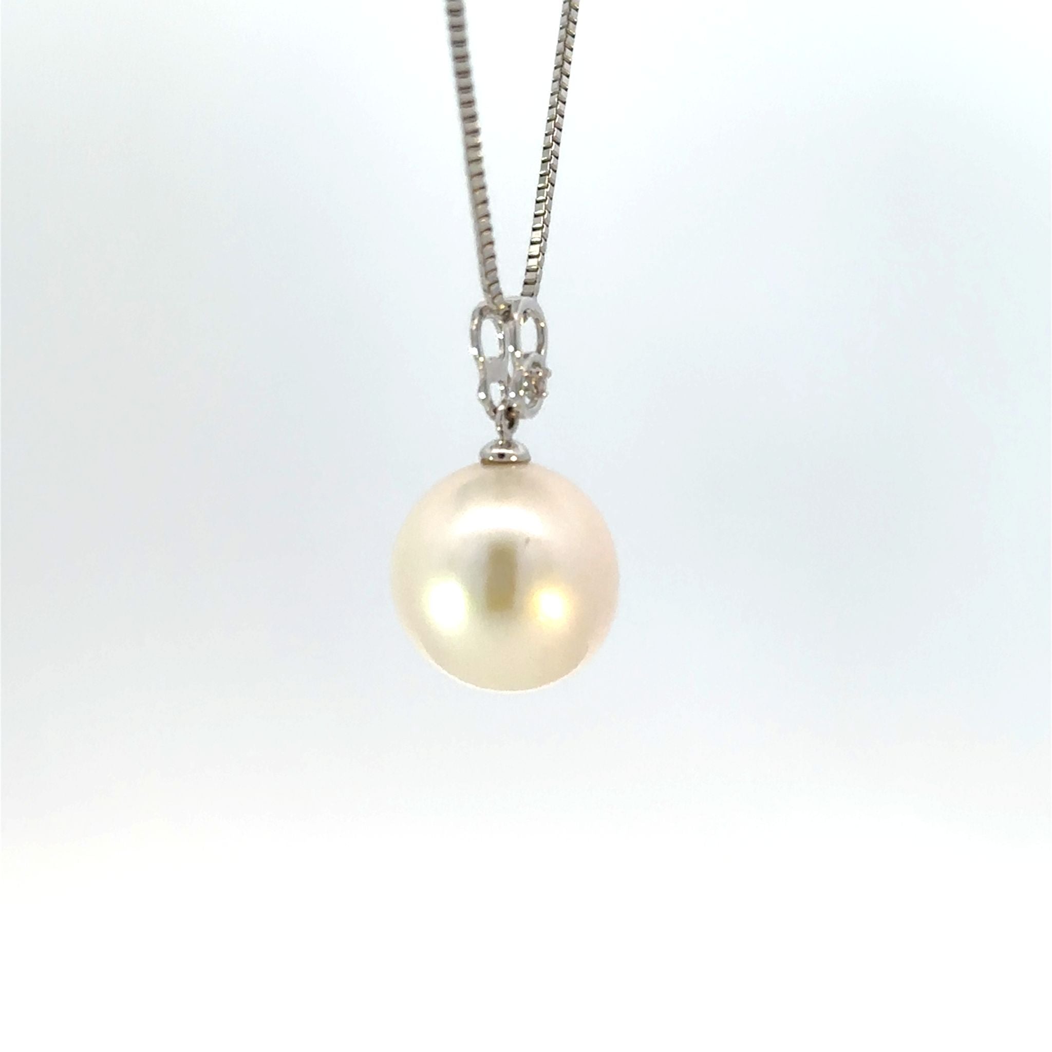 パール/ダイヤモンド プラチナペンダントトップ(淡水真珠/12mm/6月誕生石)《26A03903》