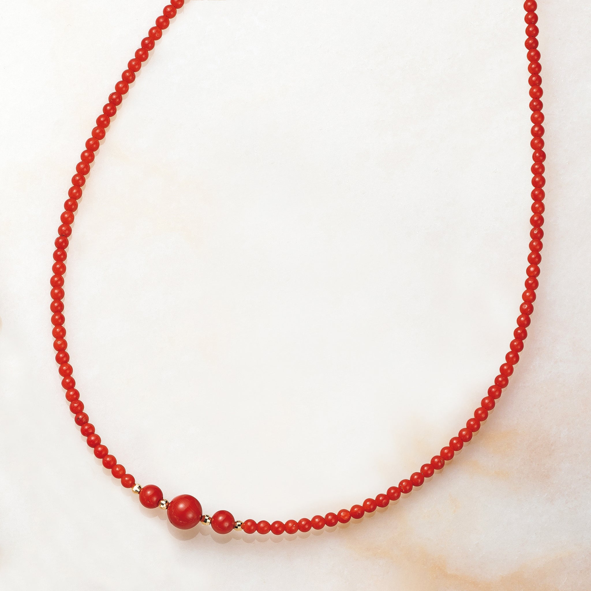 珊瑚(さんご) K18ネックレス(3月誕生石)《26A03908》