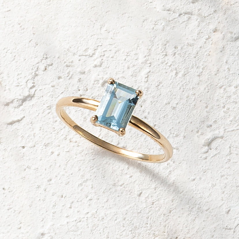 アクアマリン K18リング(3月誕生石)《26C20114》