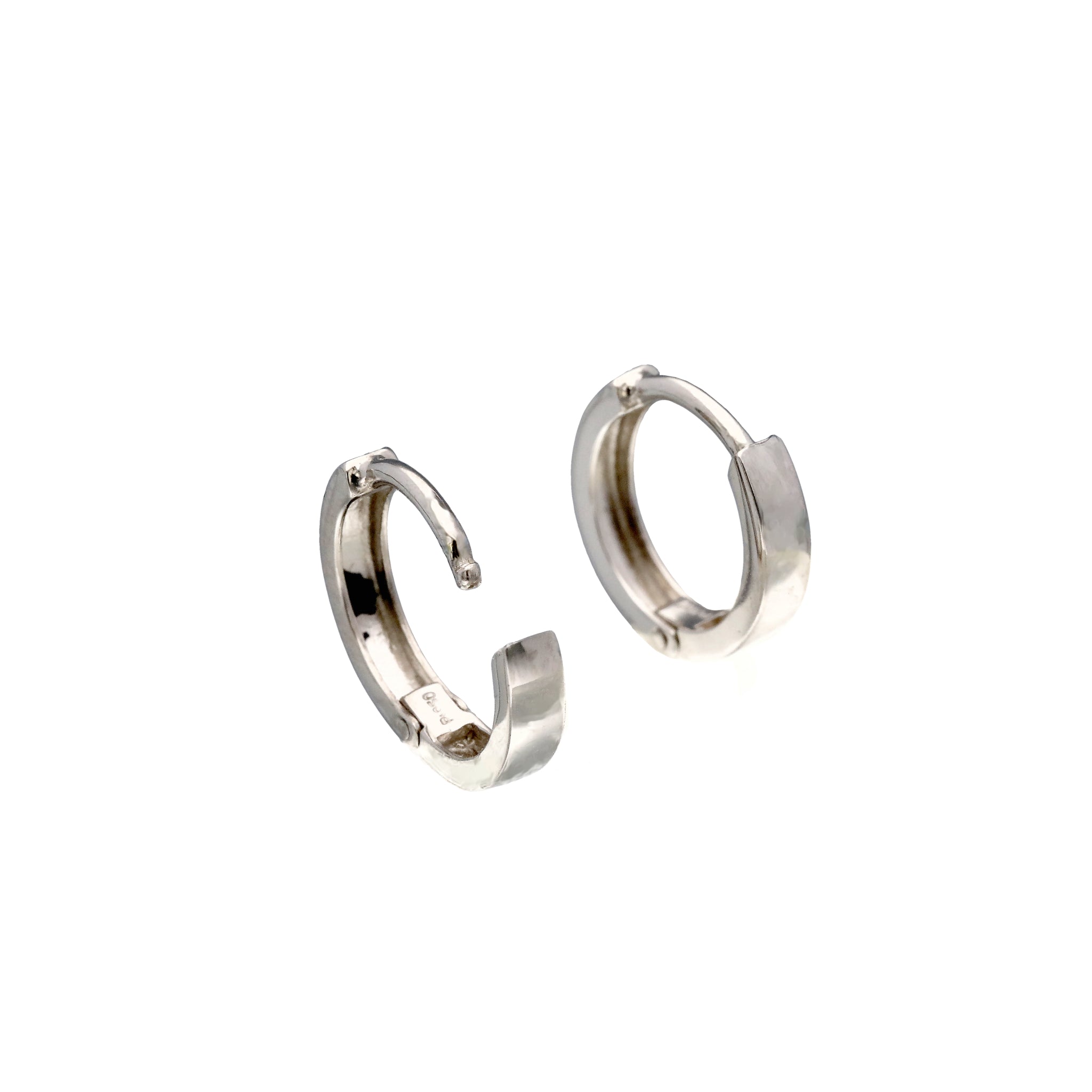 プラチナピアス(フープ)《26C20120》