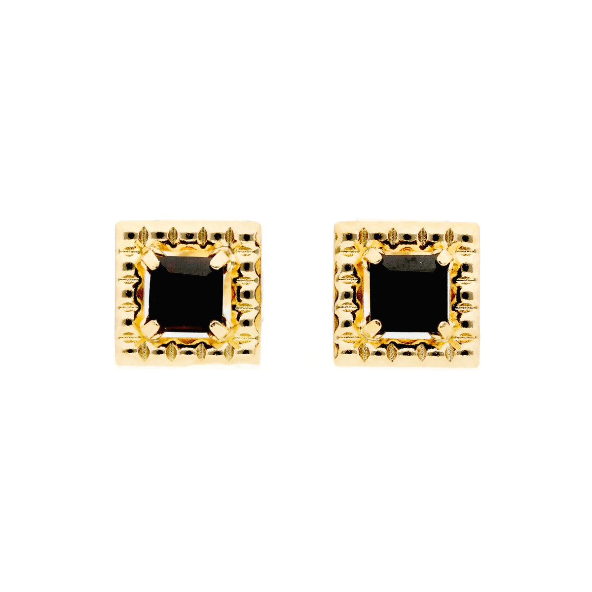 ブラックカルセドニー K18ピアス《26C70113》