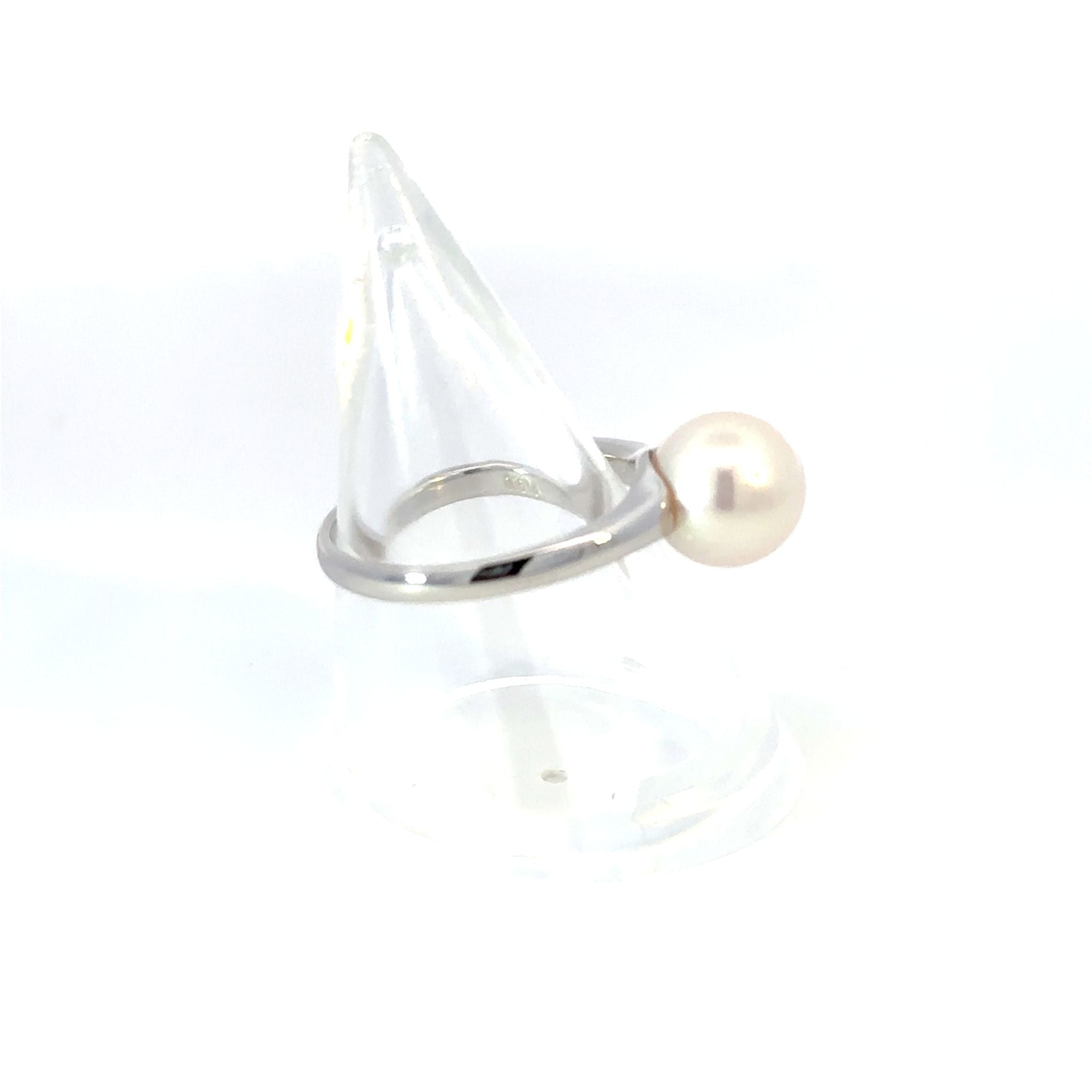 パール プラチナリング(アコヤ真珠/8.5mm/宇和島産/6月誕生石/原産地証明書付)《26H01001》