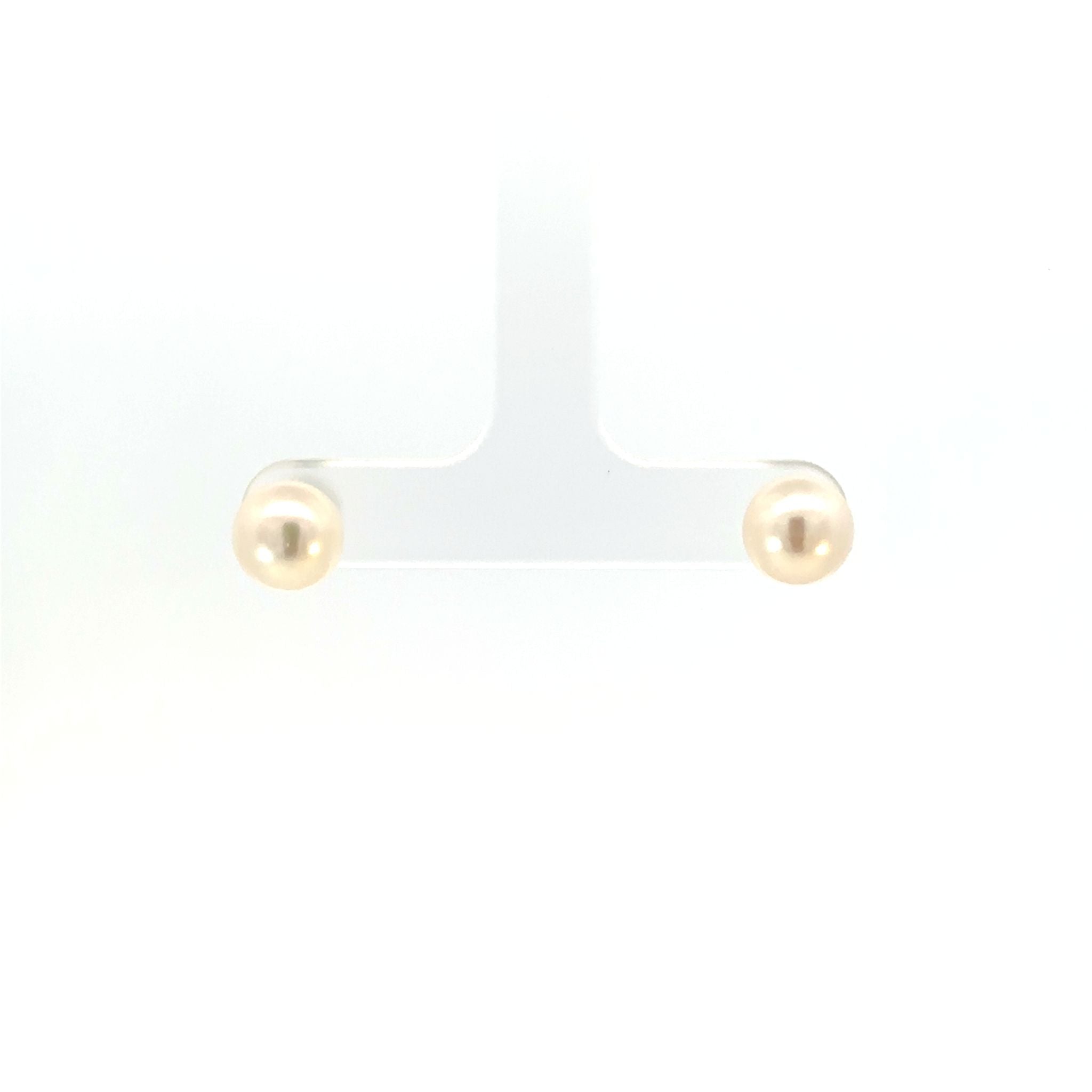 パール プラチナピアス(アコヤ真珠/7.5mm/宇和島産/6月誕生石/原産地証明書付)《26H01005》