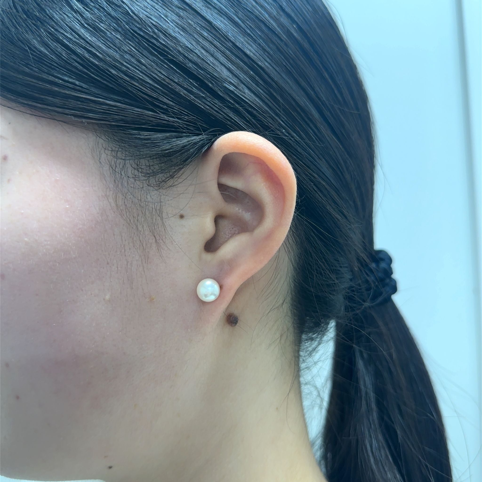 パール プラチナピアス(アコヤ真珠/7.5mm/宇和島産/6月誕生石/原産地証明書付)《26H01005》
