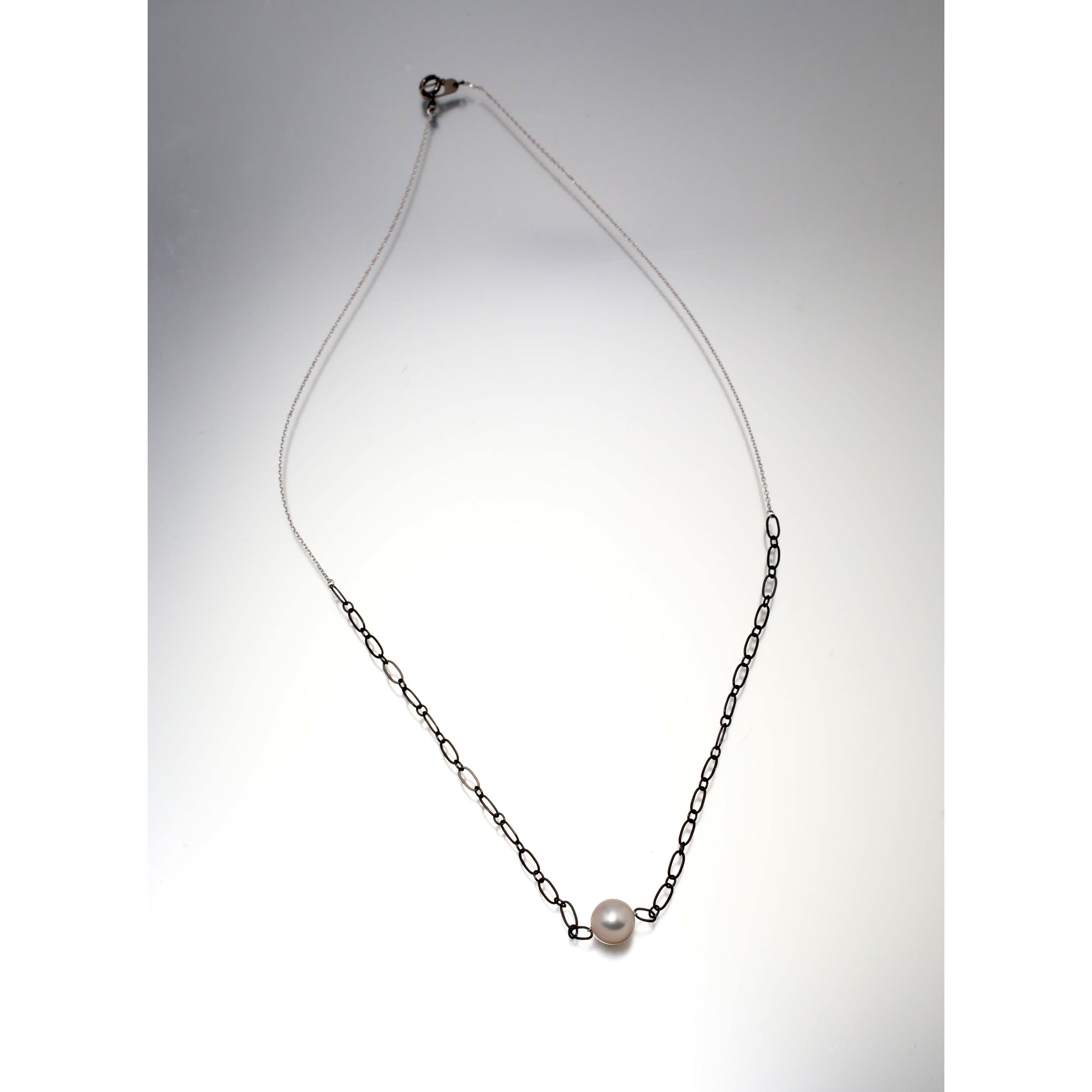 パール シルバーネックレス(アコヤ真珠/8.5mm/6月誕生石)《26N01203》