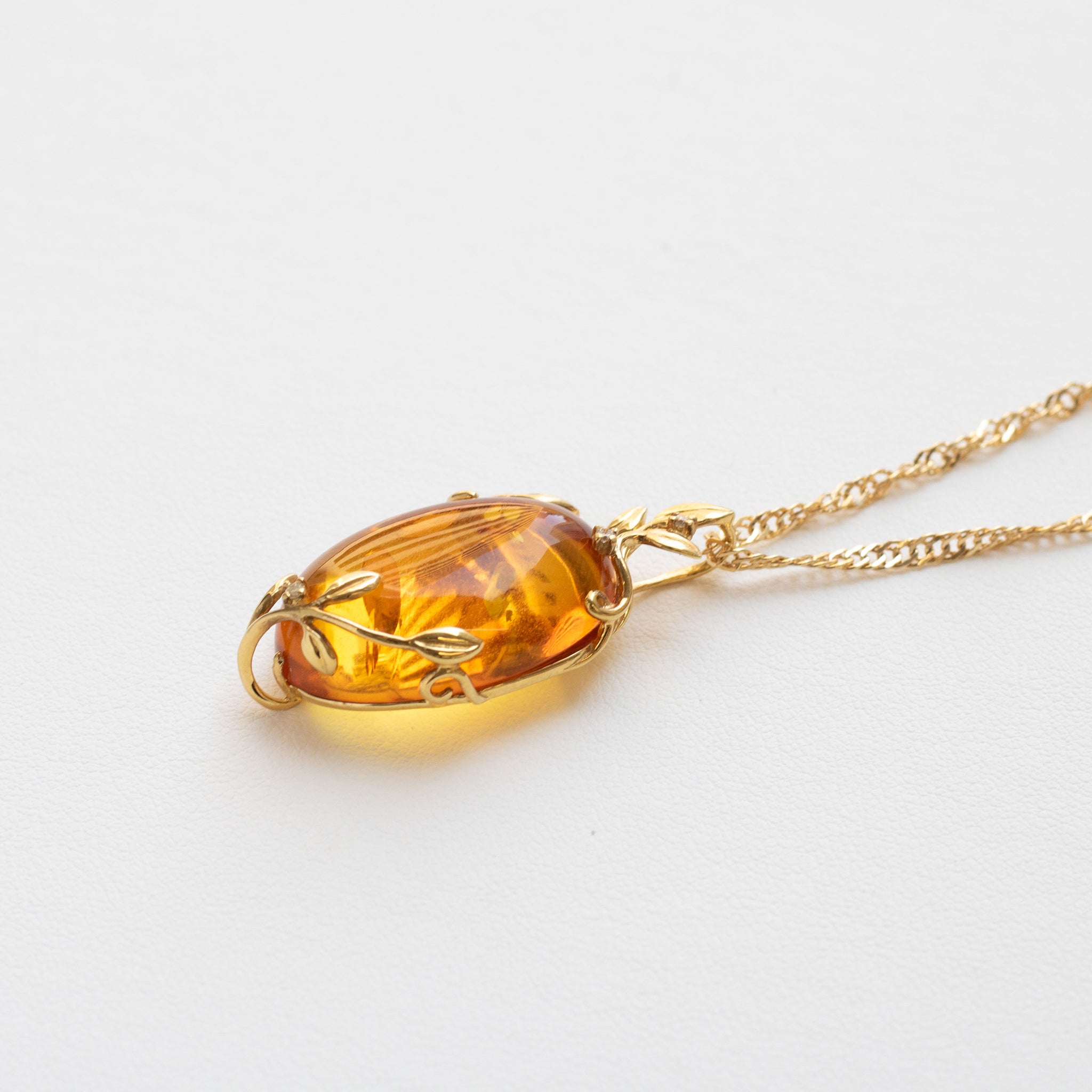 琥珀(こはく) シルバーネックレス(ロング/60cm)《26N01504》