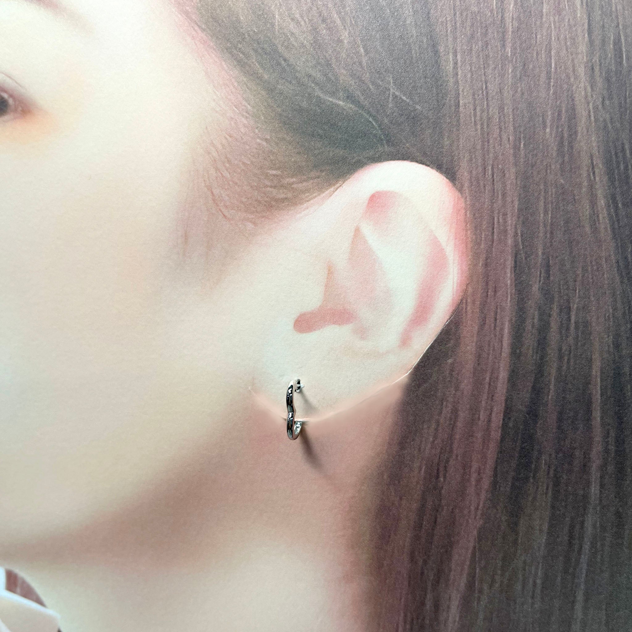 K10ピアス(フープ/ハートモチーフ)《26N02605》
