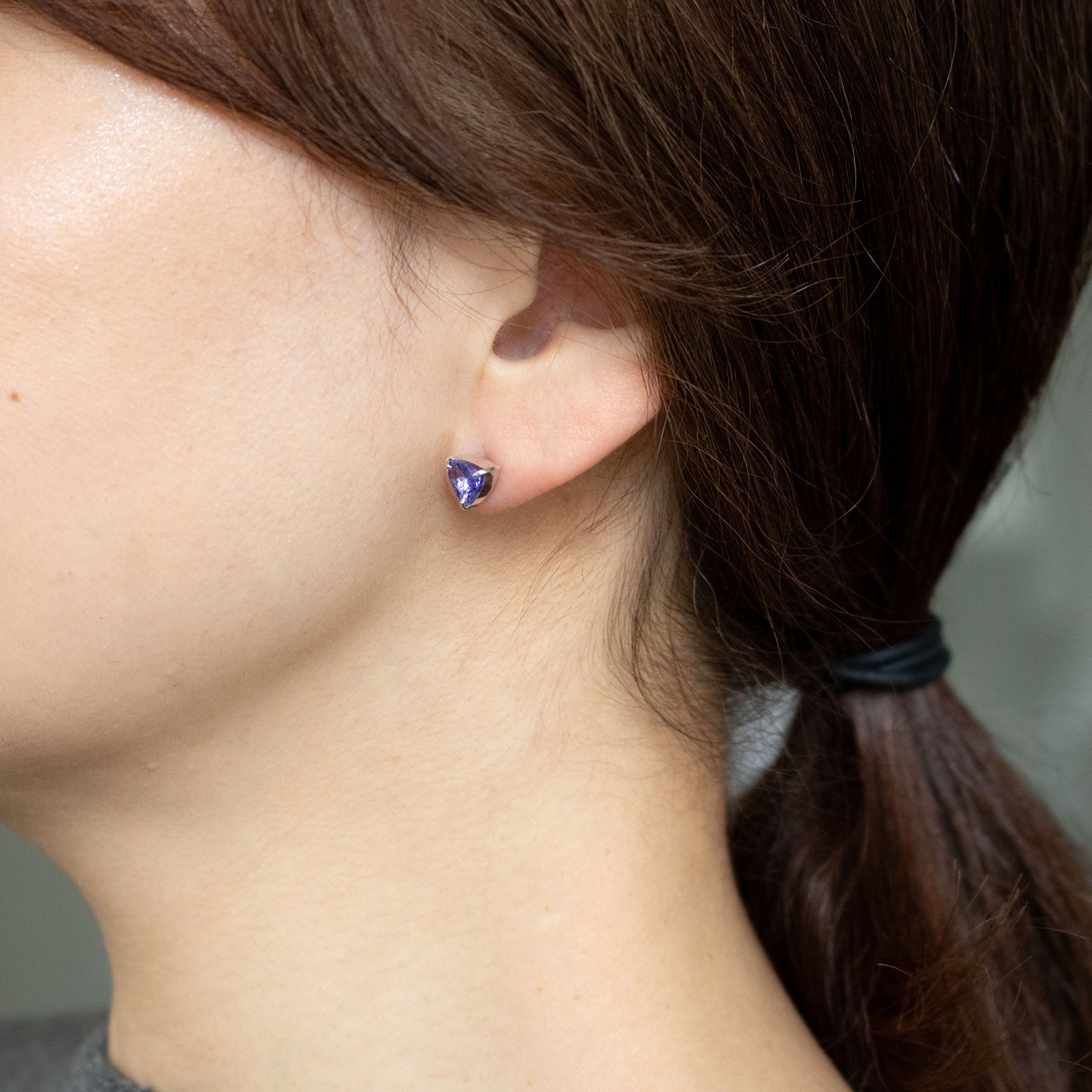 【限定1点】タンザナイト プラチナピアス(トリリアントカット/12月誕生石)《26T10135》