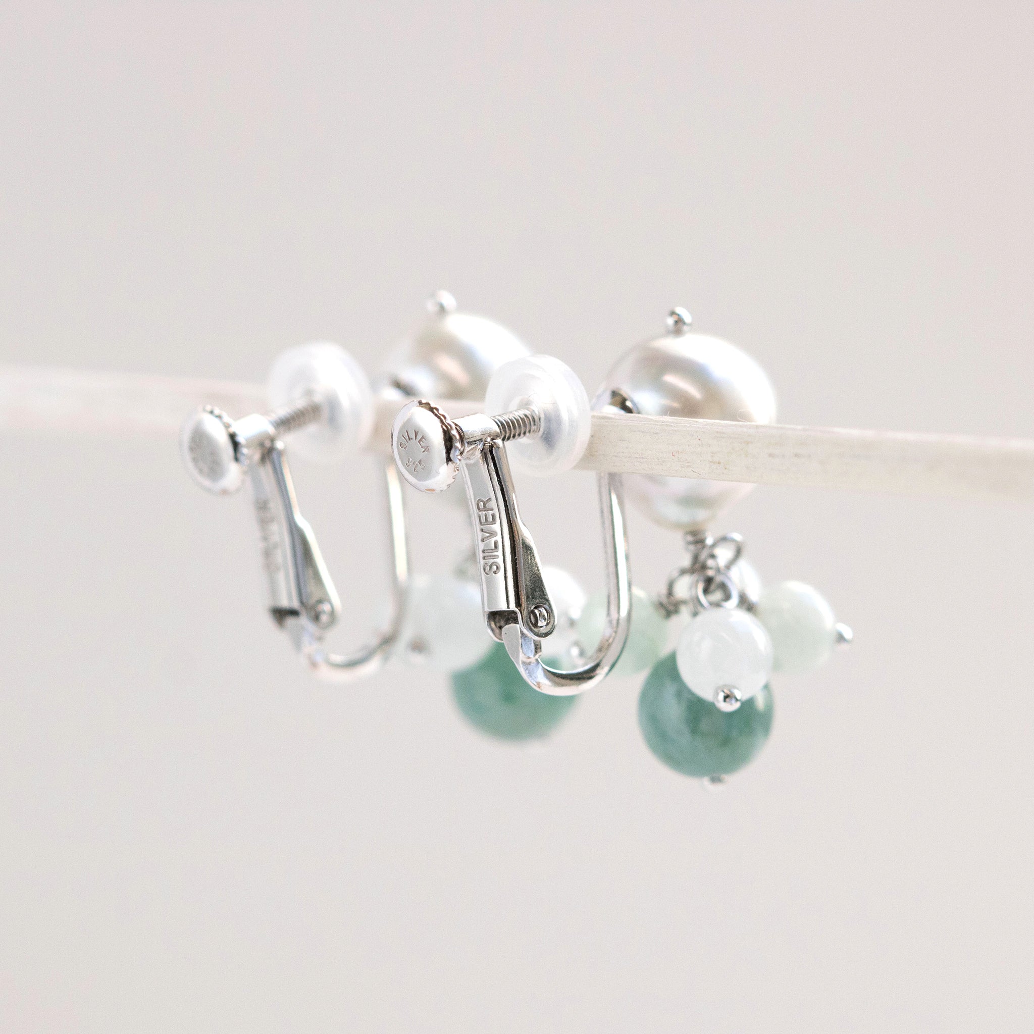 【限定10点】パール/ヒスイ シルバーイヤリング(アコヤ真珠/8mm/ナチュラルブルー系)《26T10158》