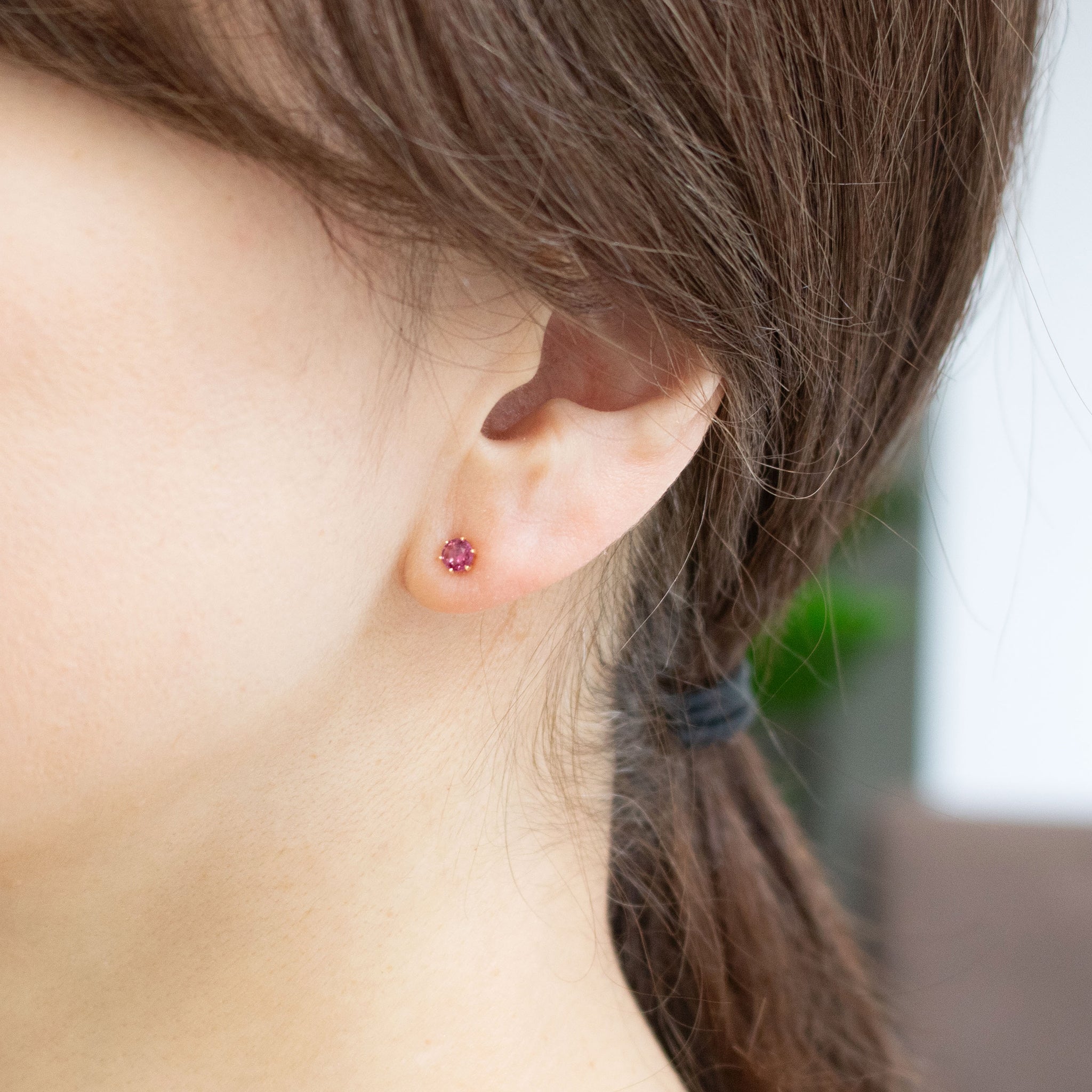 【限定1点】ルビー K18ピアス(計0.40カラット/7月誕生石)《26T10160》